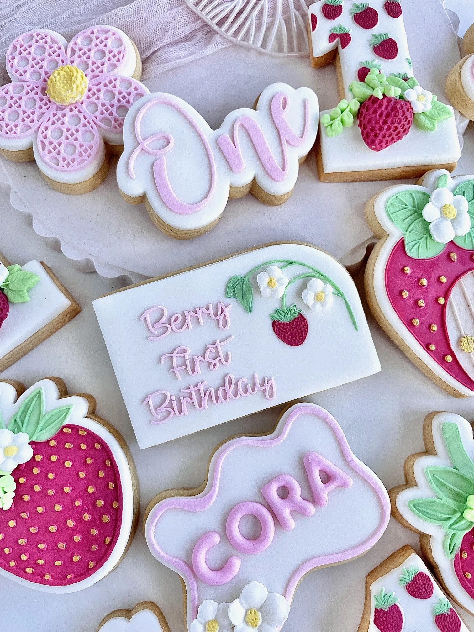 berry-first-birthday-cookies-stawberry (8).jpeg