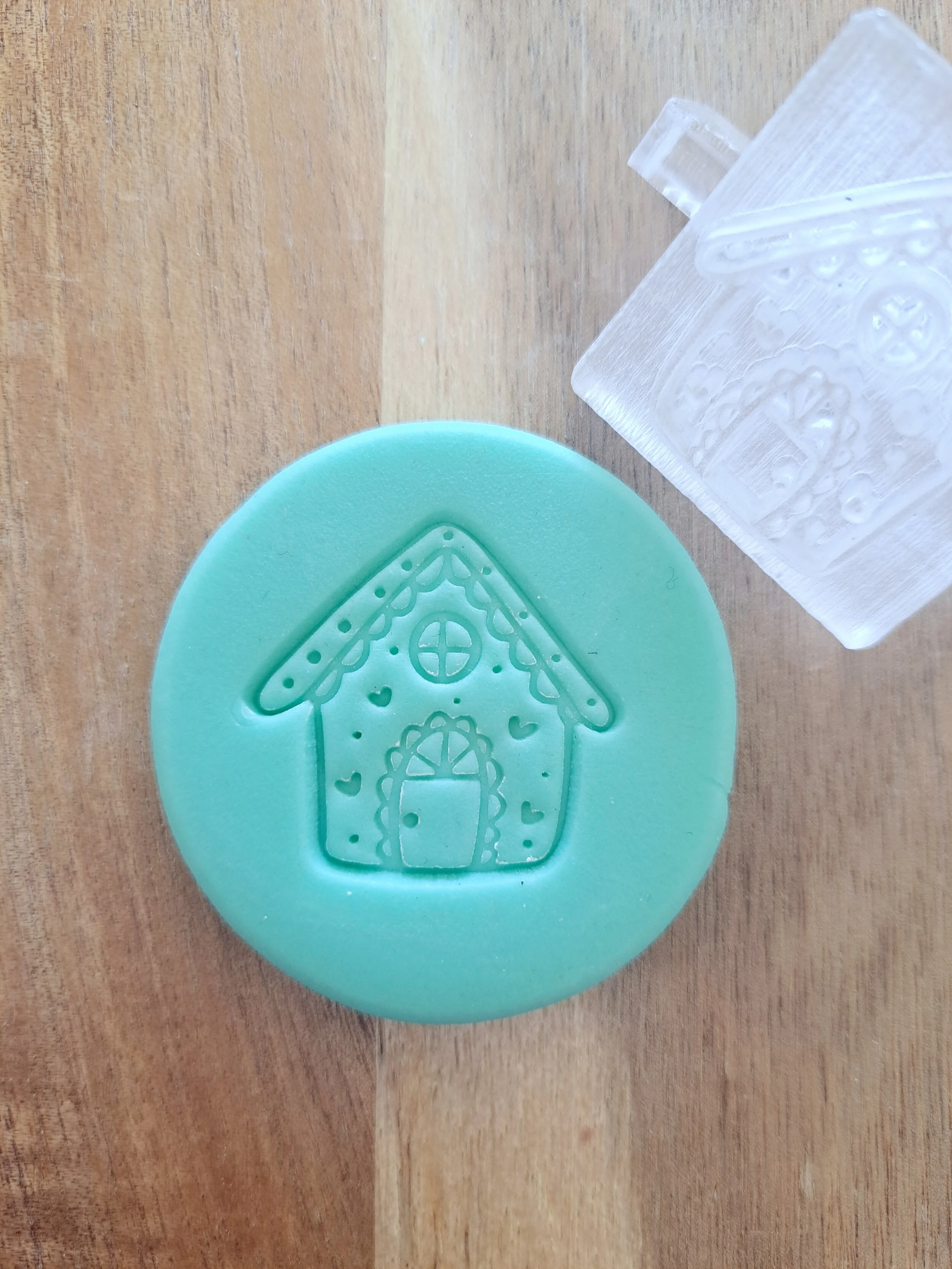 mini-gingerbread-house-cookie-embosser.jpg