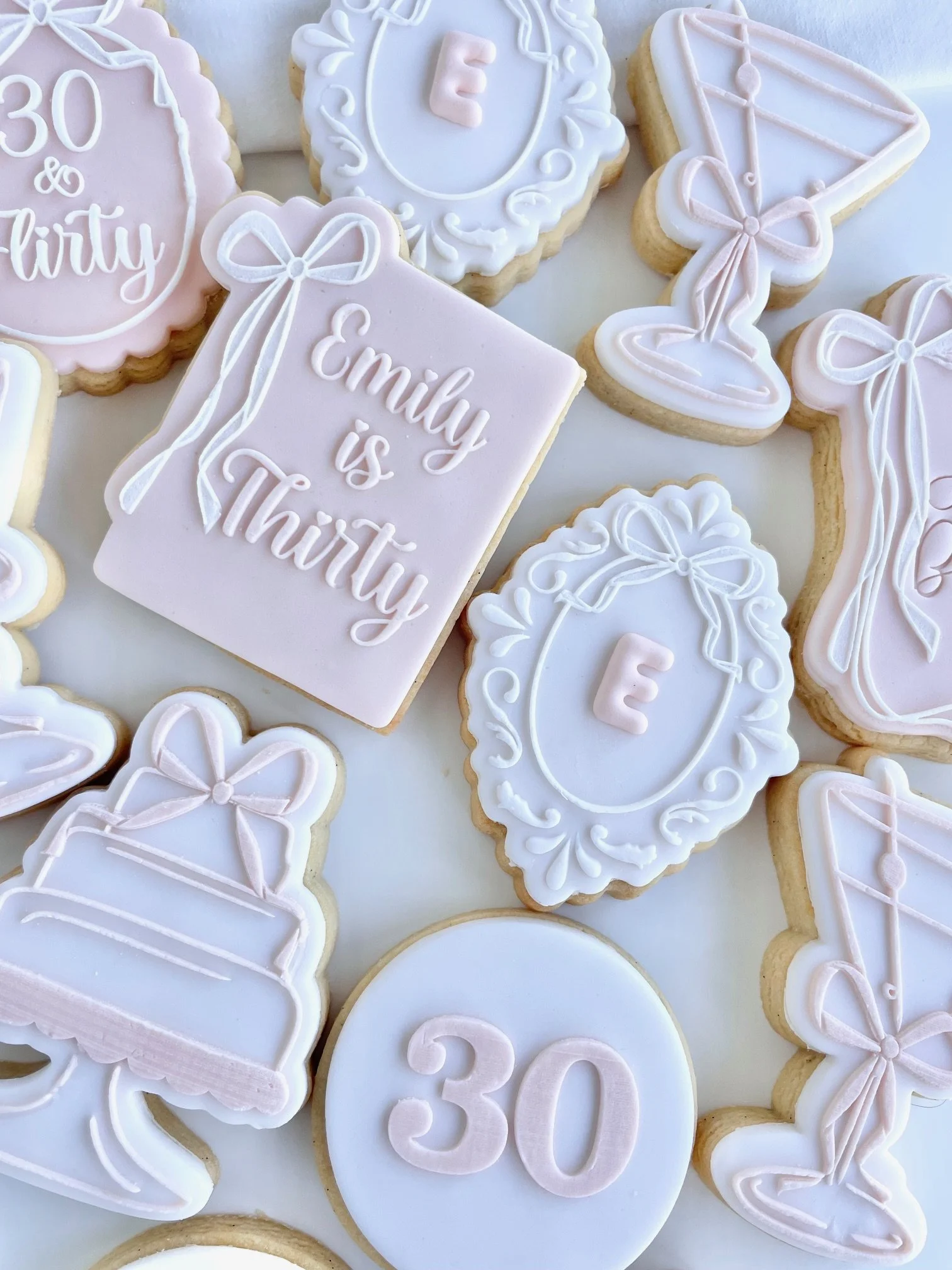 bow-theme-bridal-shower-birthday-party-cookies (24).jpeg