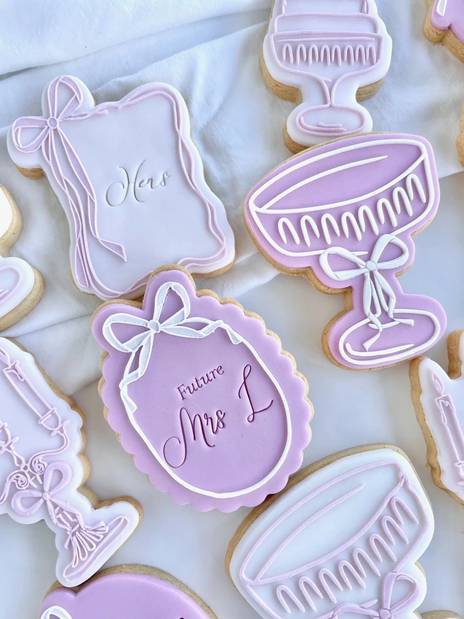 bow-theme-bridal-shower-birthday-party-cookies (2).jpeg