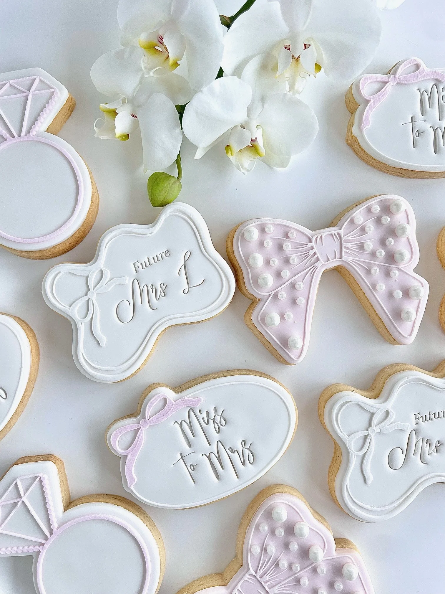 wedding-wavy-bow-set (2).jpeg