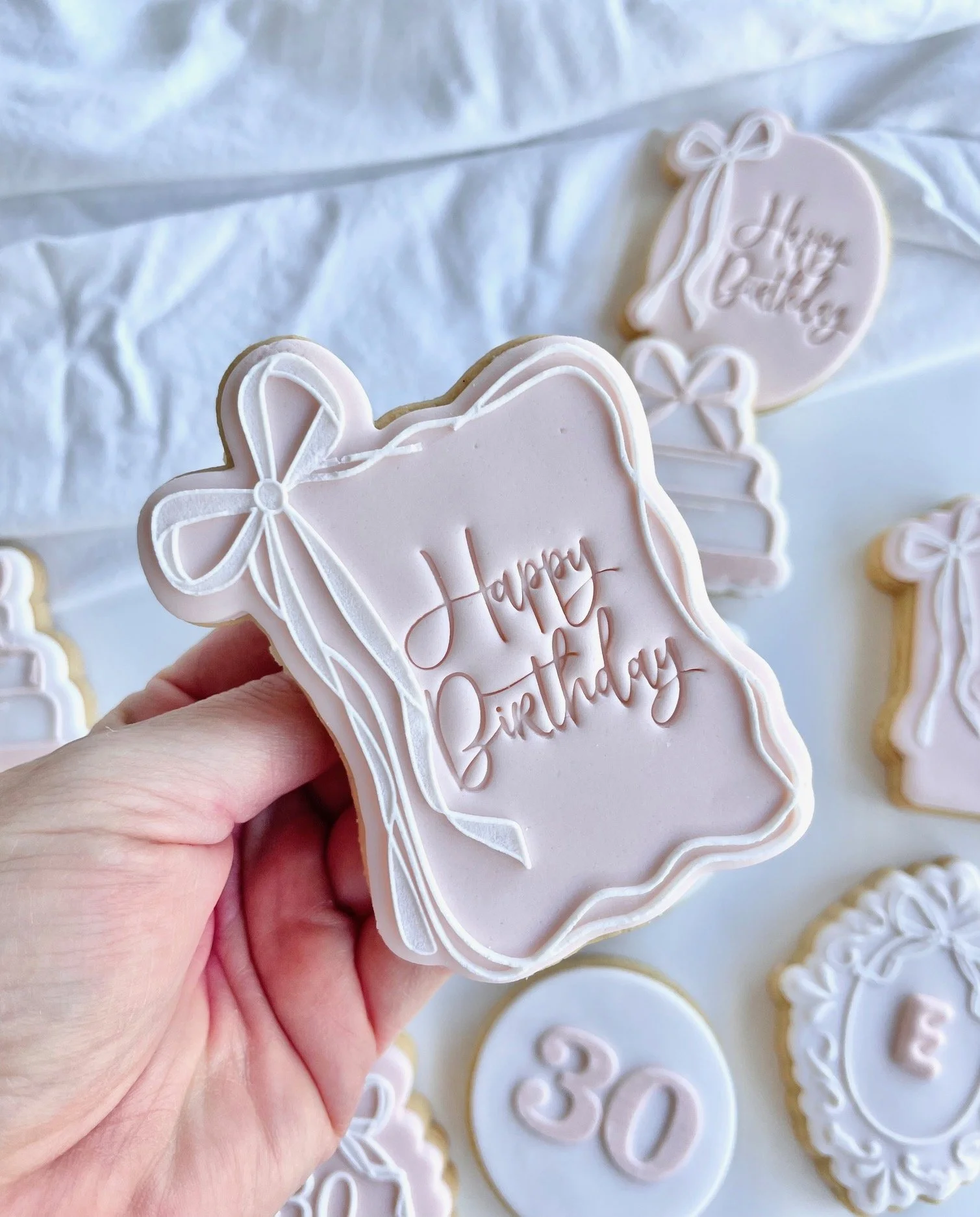 bow-theme-bridal-shower-birthday-party-cookies (8).jpeg