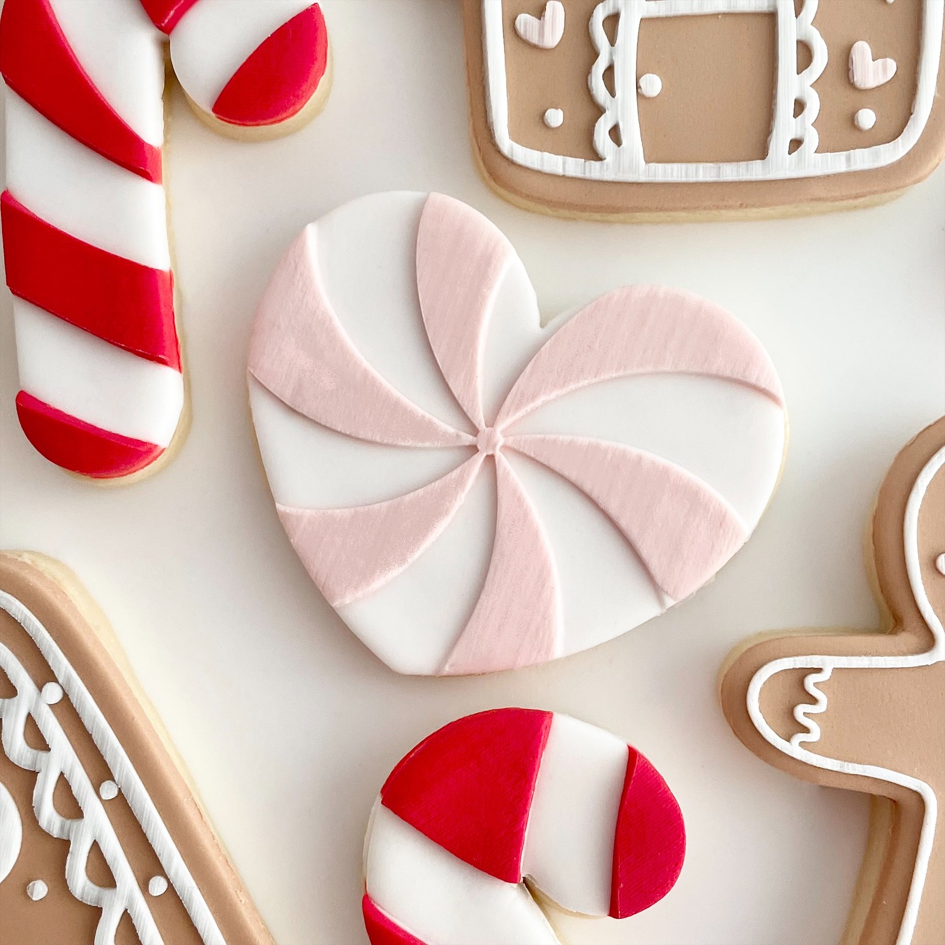 christmas-debossers-cookie-cutters-embossers-2025 (7).jpeg