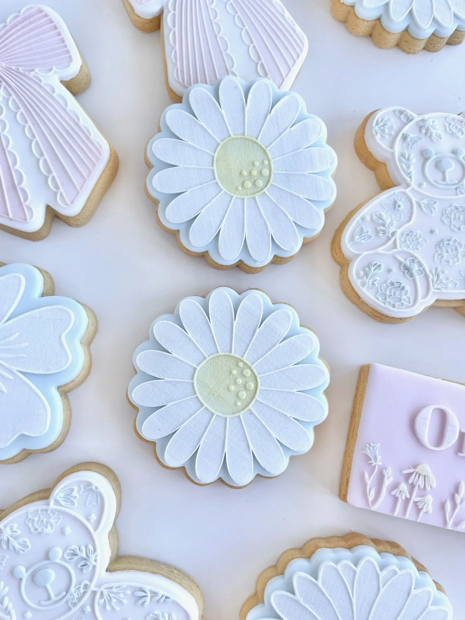 floral-bear-bow-cookies (8).jpeg