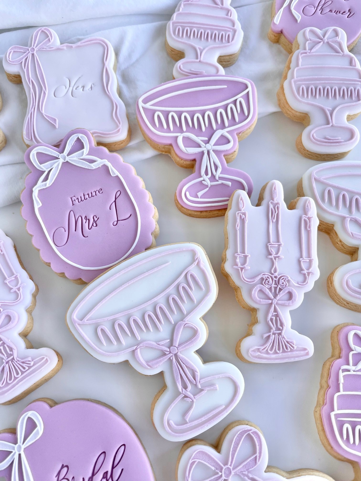 bow-theme-bridal-shower-birthday-party-cookies (3).jpeg