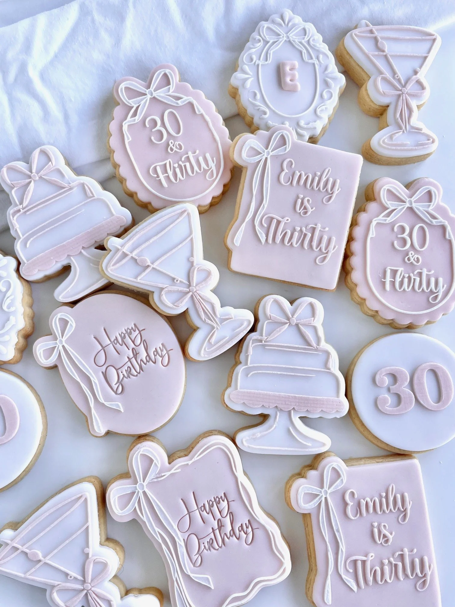 bow-theme-bridal-shower-birthday-party-cookies (22).jpeg