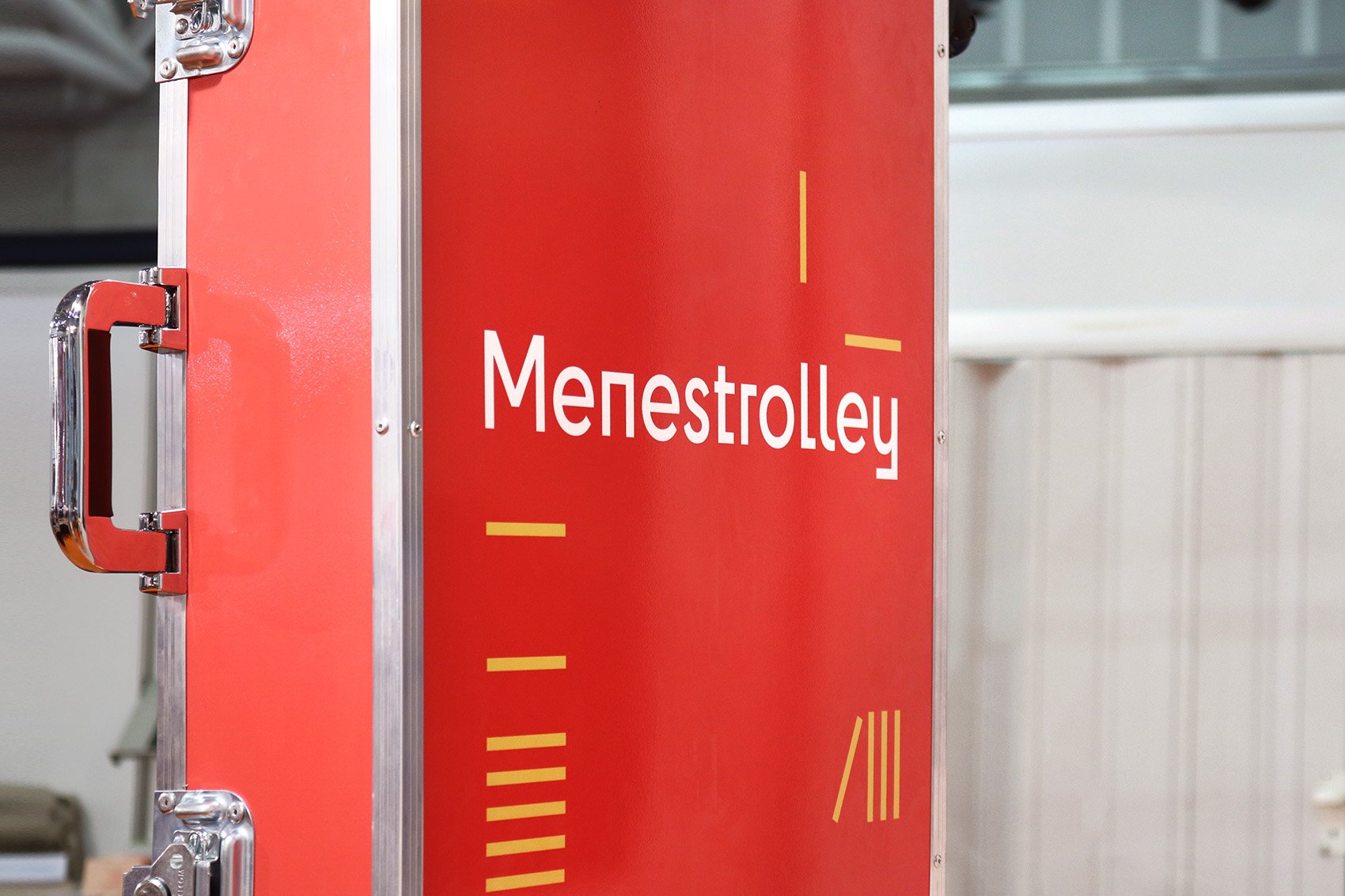 Menestrolley flight case