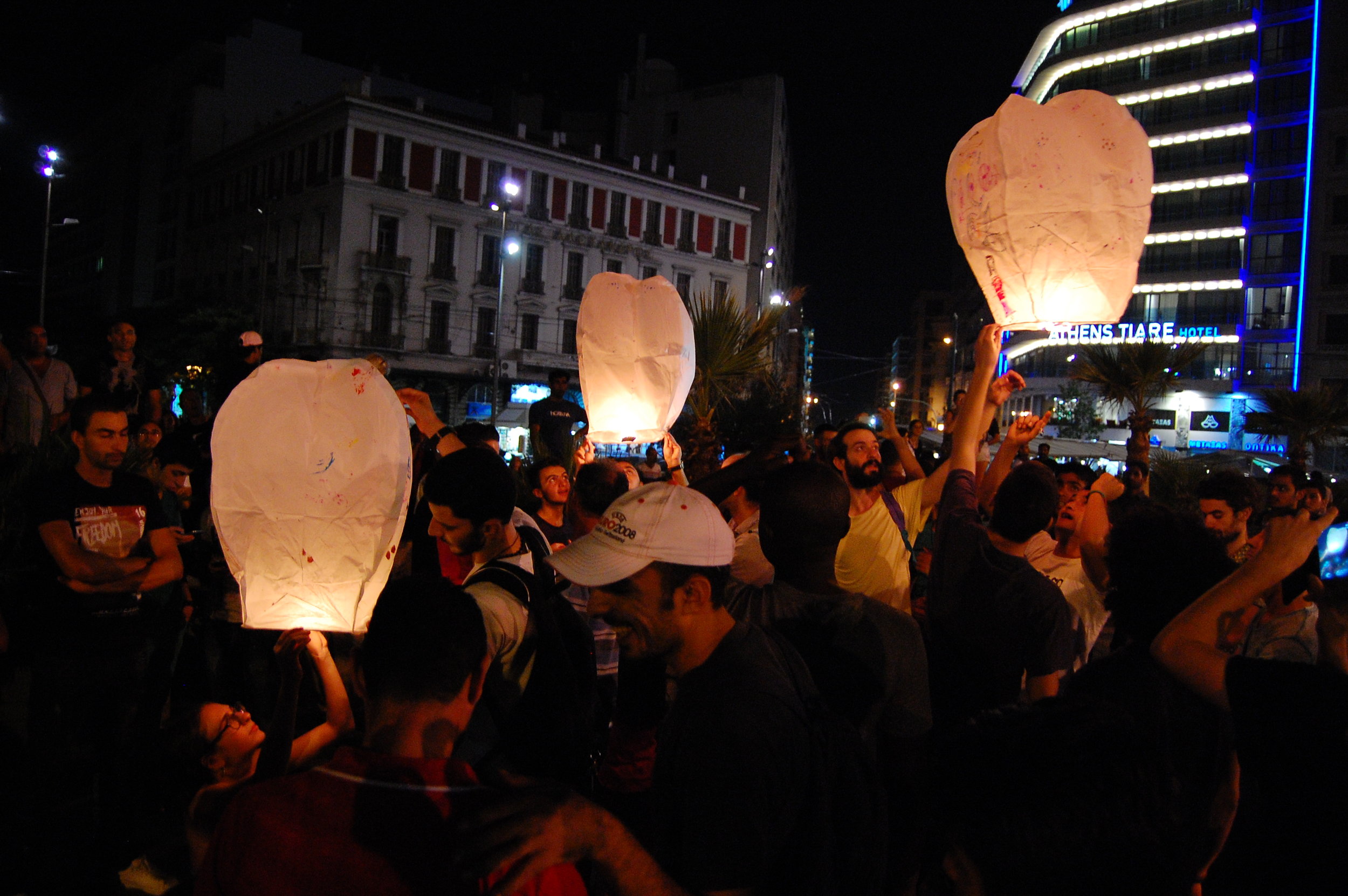 Helen Zervou | Free Araf. Participatory performance on Omonoia Square