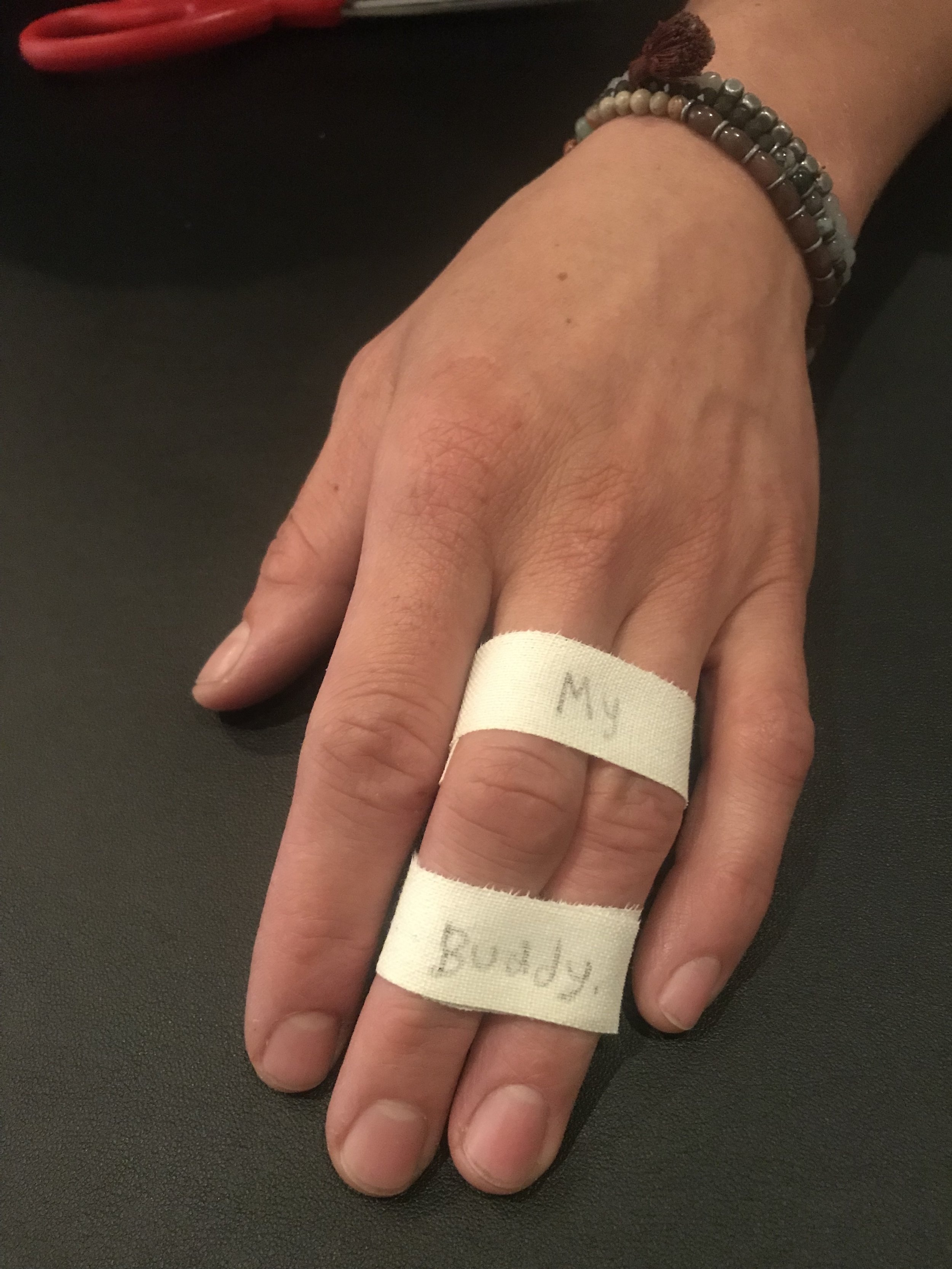 Springboard Bugt Magnetisk Taping for Finger Injuries — Grassroots Physical Therapy