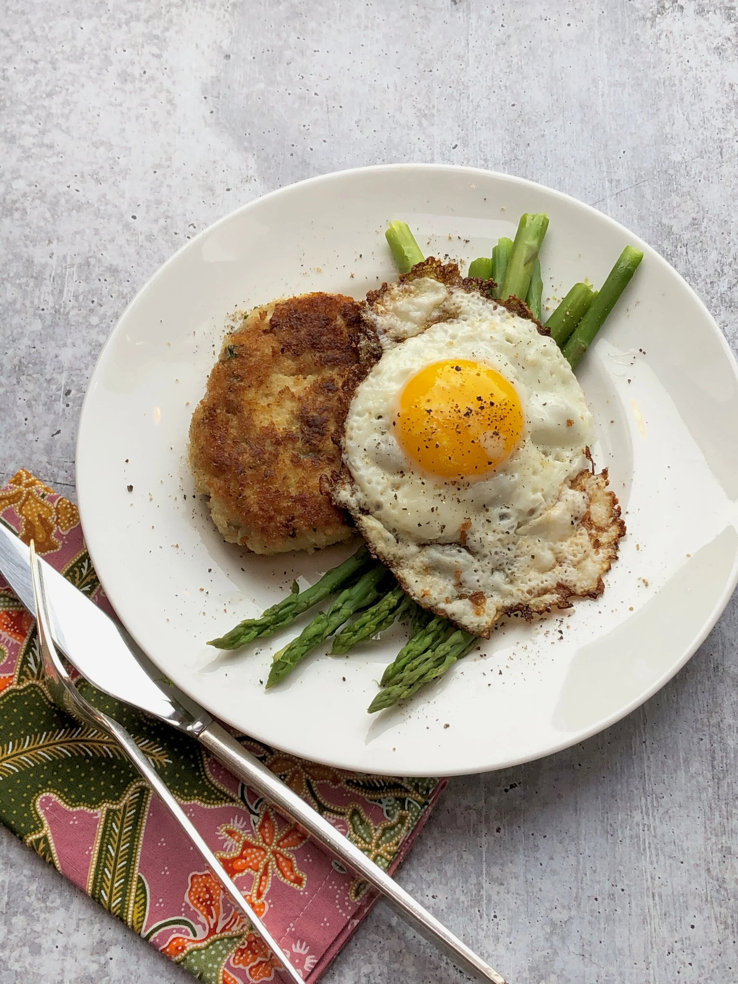 Whitefish Cakes with Asparagus and Egg — Ronnie Fein
