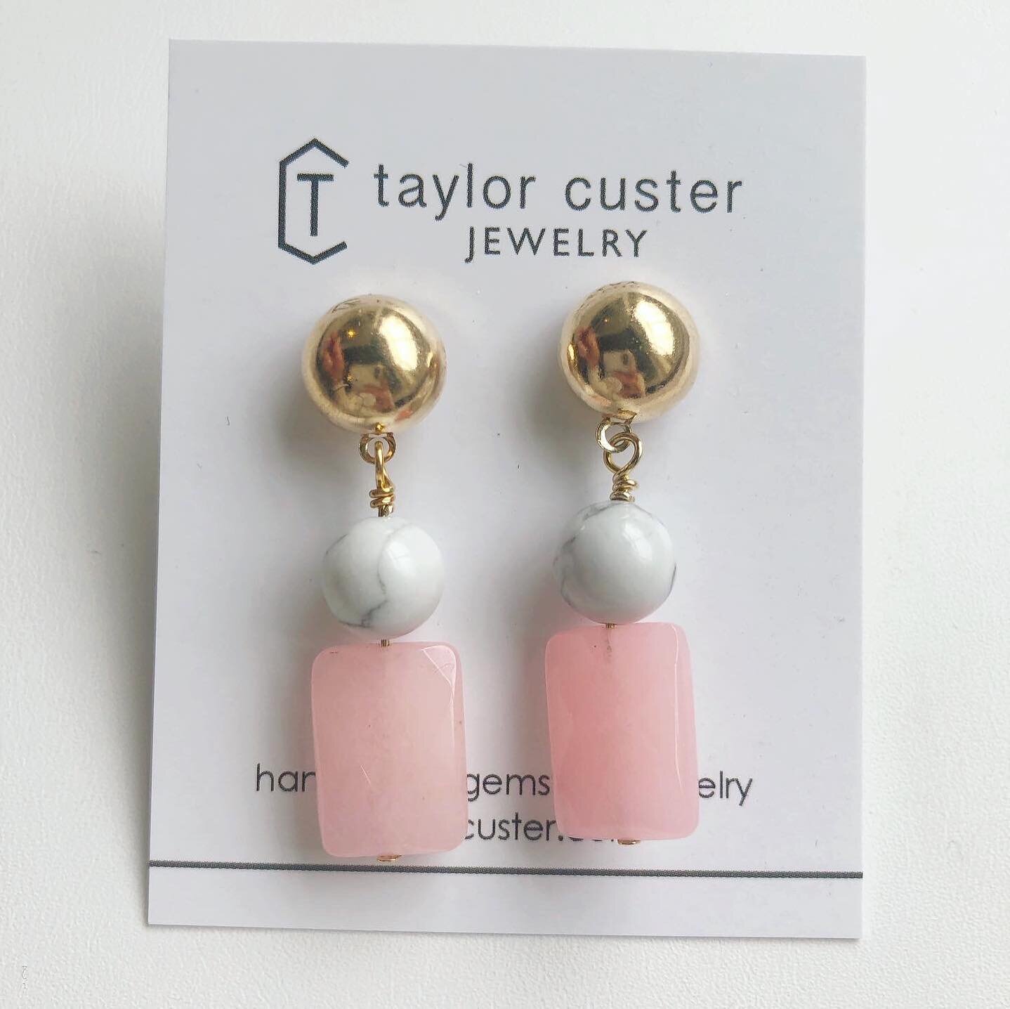 Dyed pink jade and howlite stone earrings. Ear posts are gold plated. $20. Comment sold to purchase.