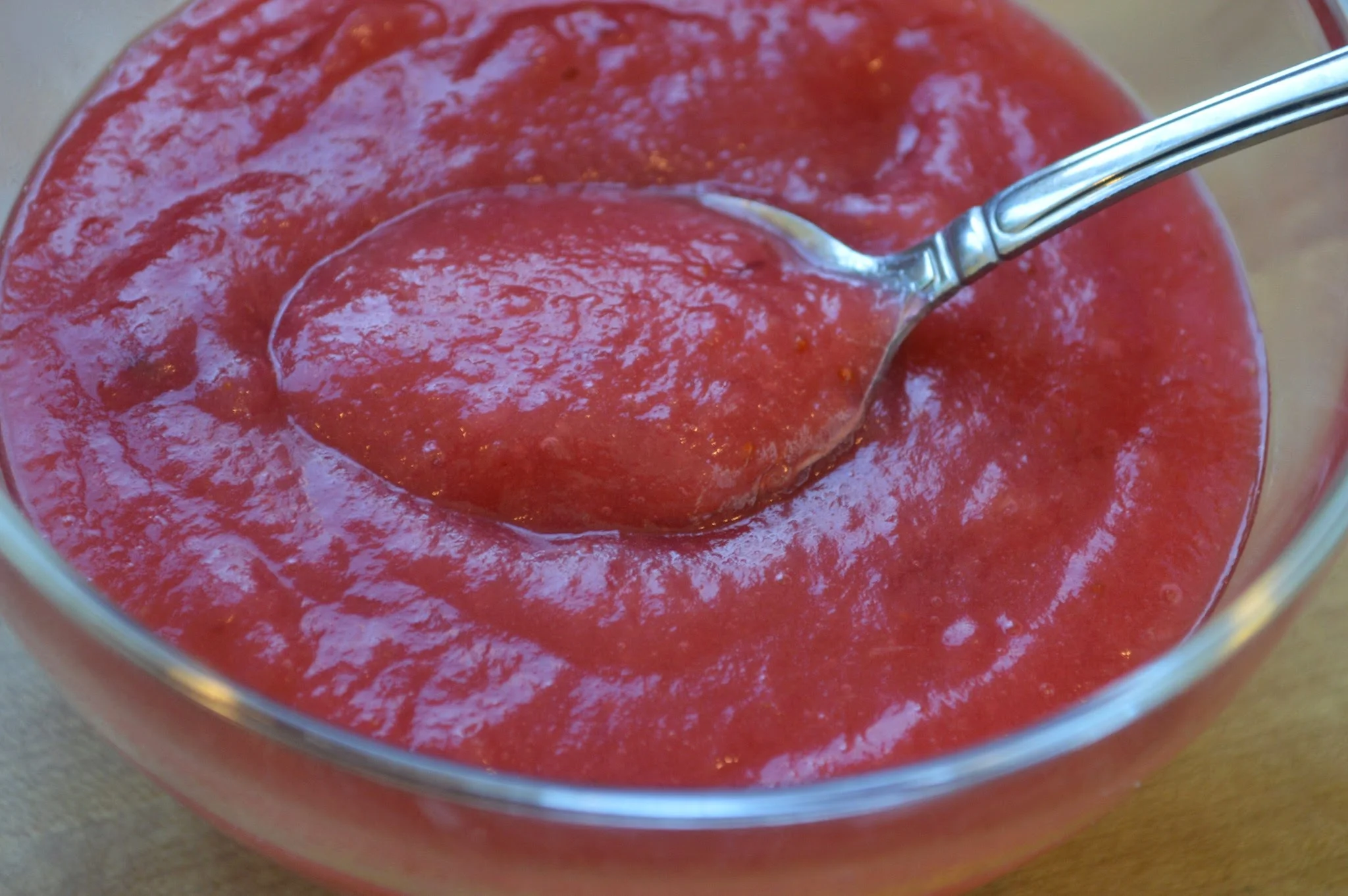 Nancy's Rosy Applesauce — Unwritten Recipes
