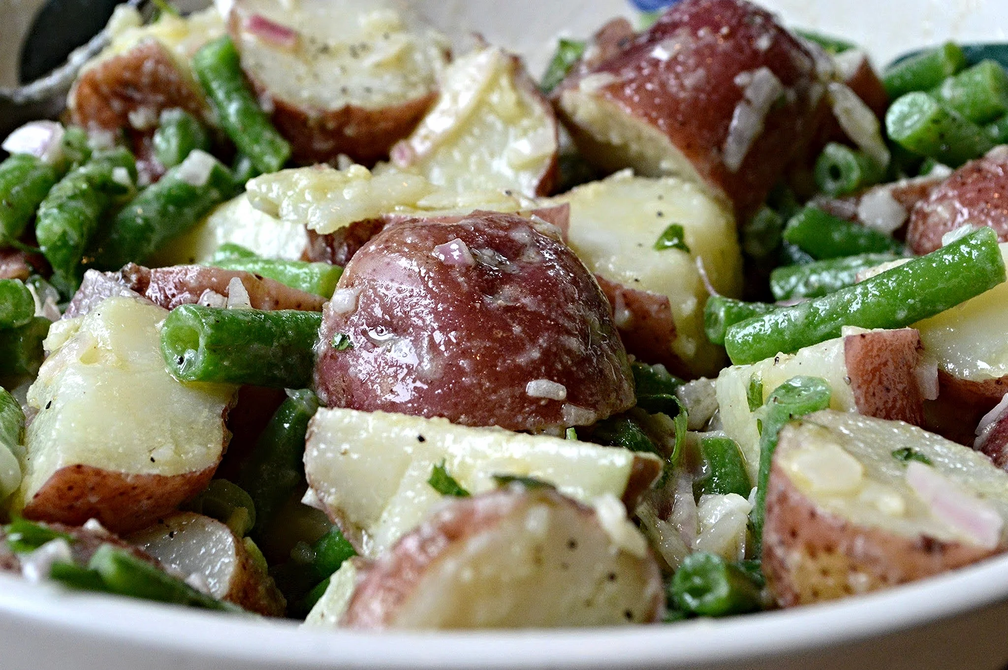 red potato salad with vinaigrette dressing Red Potato Salad (No Mayo)
