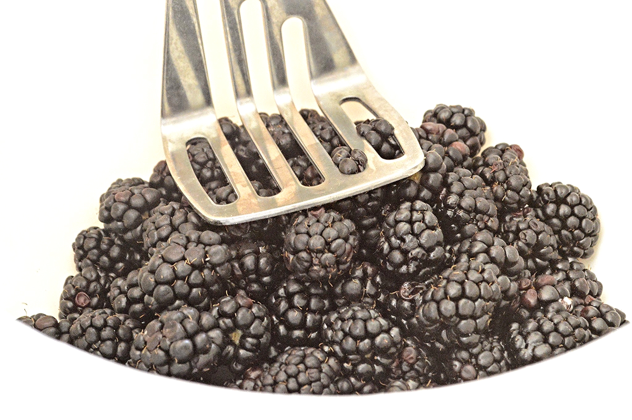 Skillet Blackberry Cobbler — Unwritten Recipes