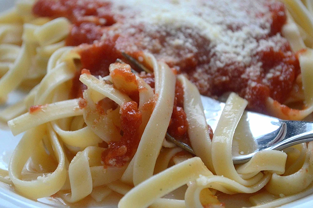 Marcella Hazan's Tomato Sauce with Onion and ButterFamous Fridays