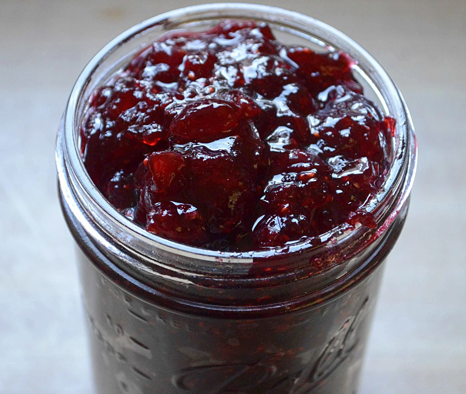 Homemade Whole Berry Cranberry Sauce — Unwritten Recipes