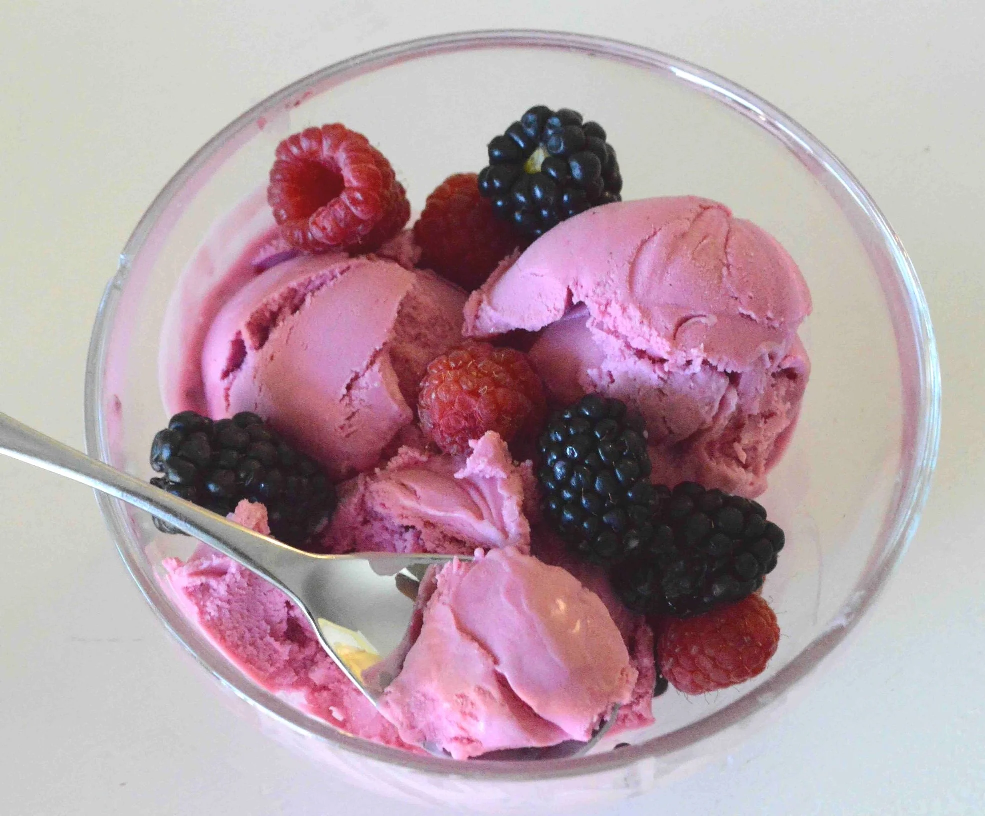 BlackberryRaspberry Frozen Yogurt — Unwritten Recipes