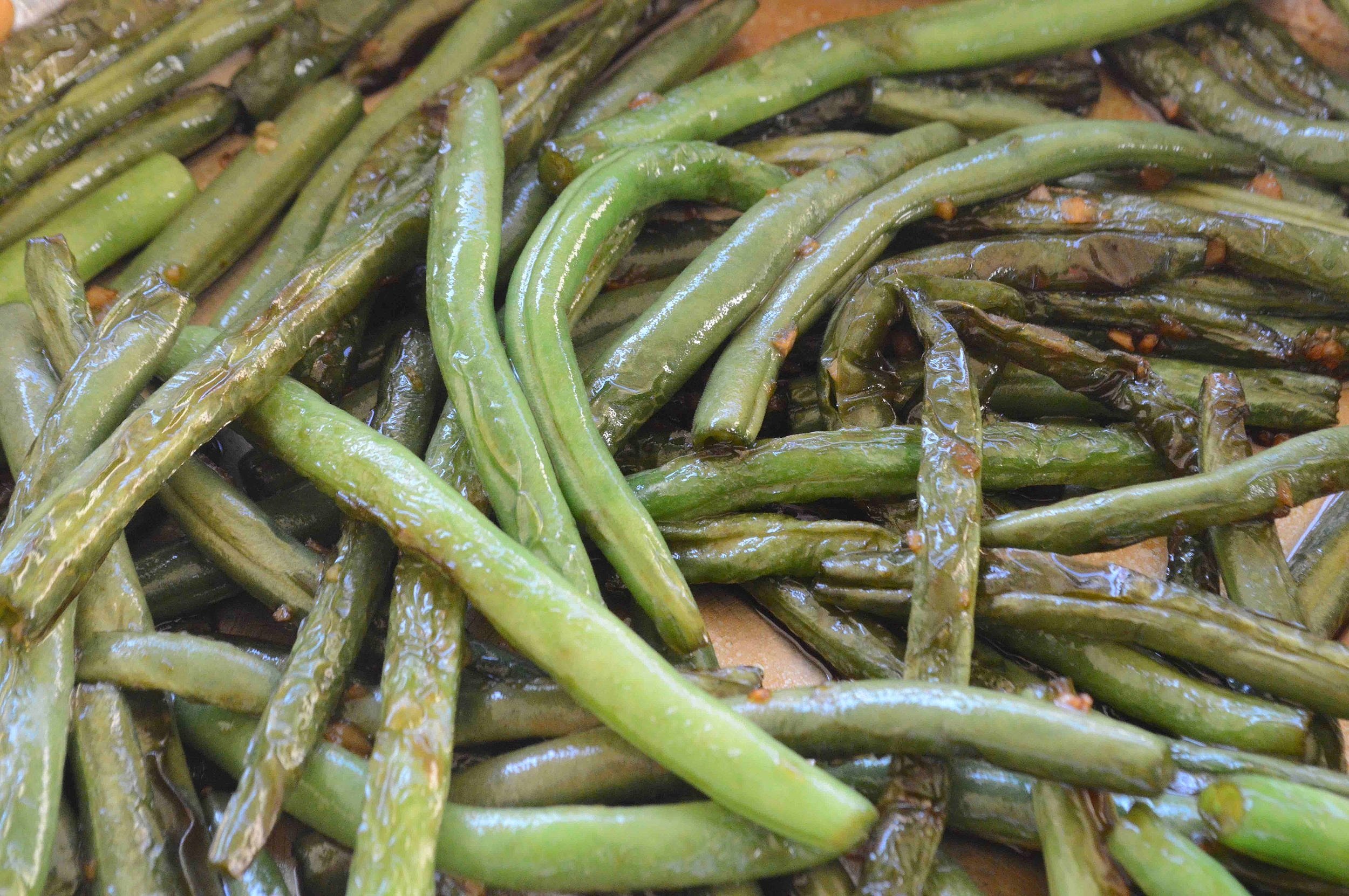 Chinese-Style Garlic String Beans — Unwritten Recipes