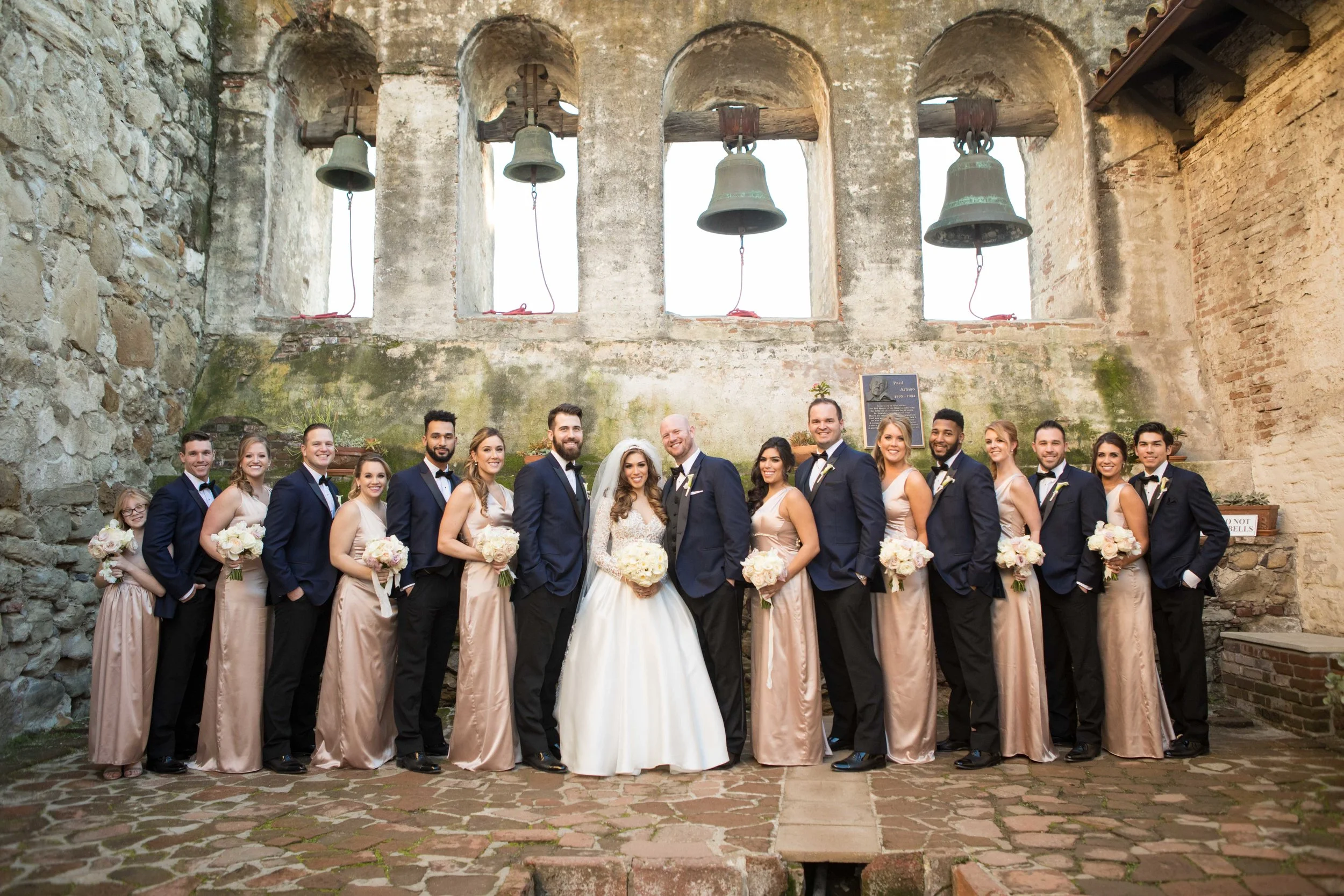 BrittaneeDavidWedding_SneakPeaks-35.jpg