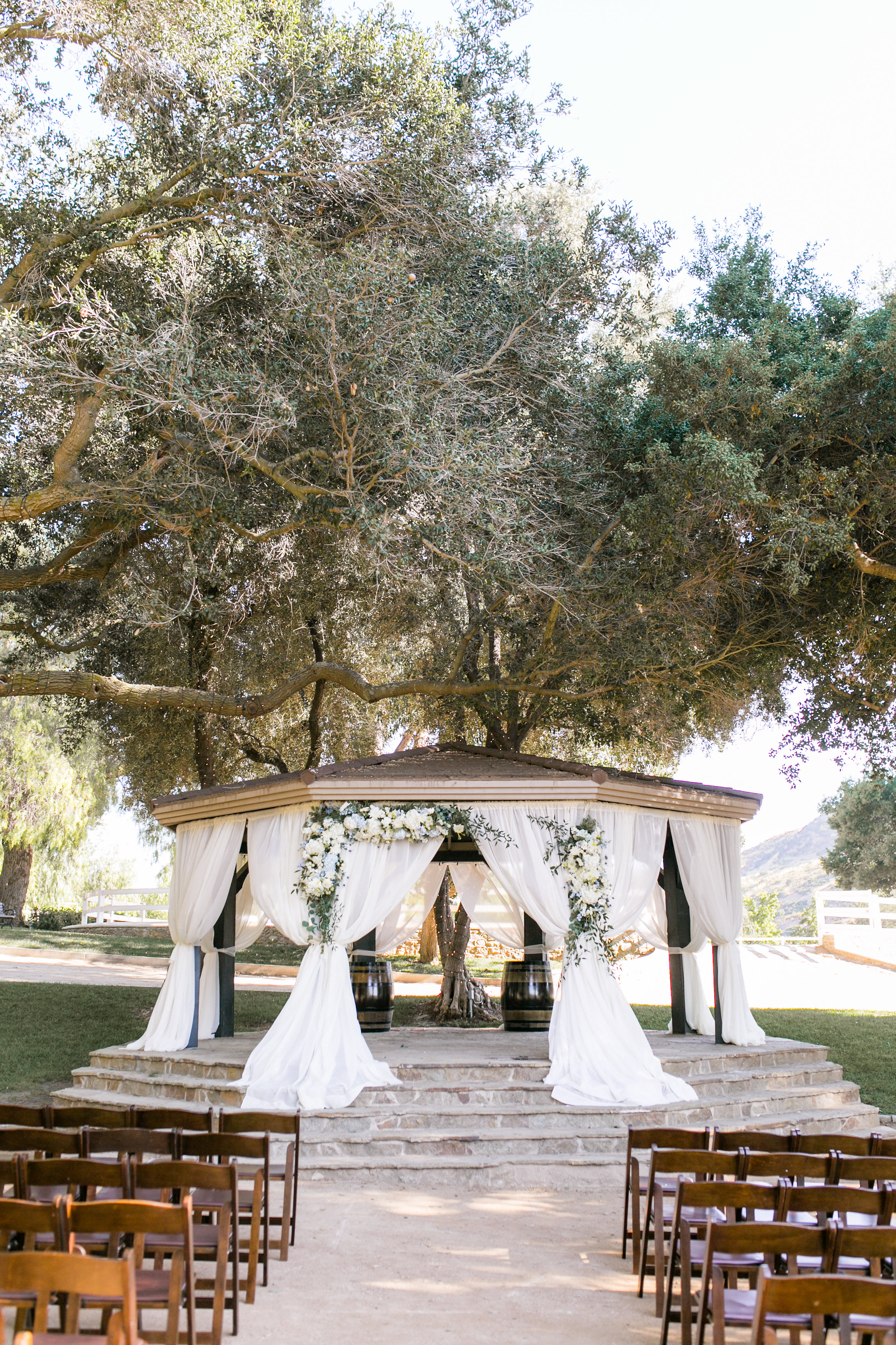 2017.06.03_StefanieandJared_Ceremony-18.jpg
