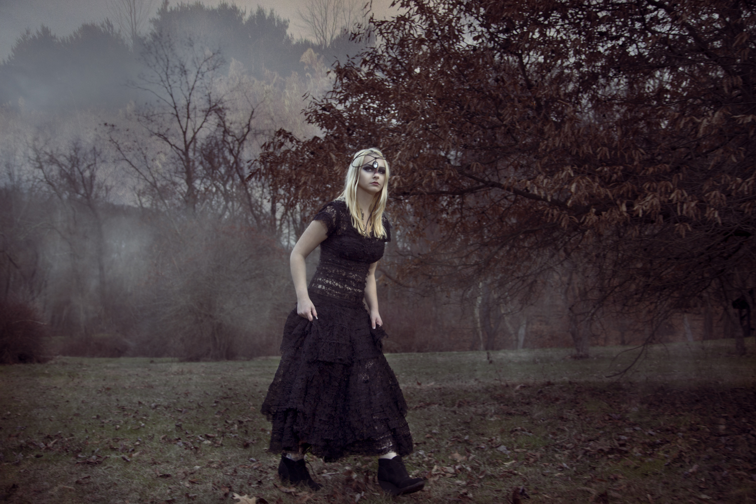 The second image was shot with my 24-105mm, 1/80 at f/4, ISO 200. The same lighting technique was used for this shot to create a dramatic atmosphere.