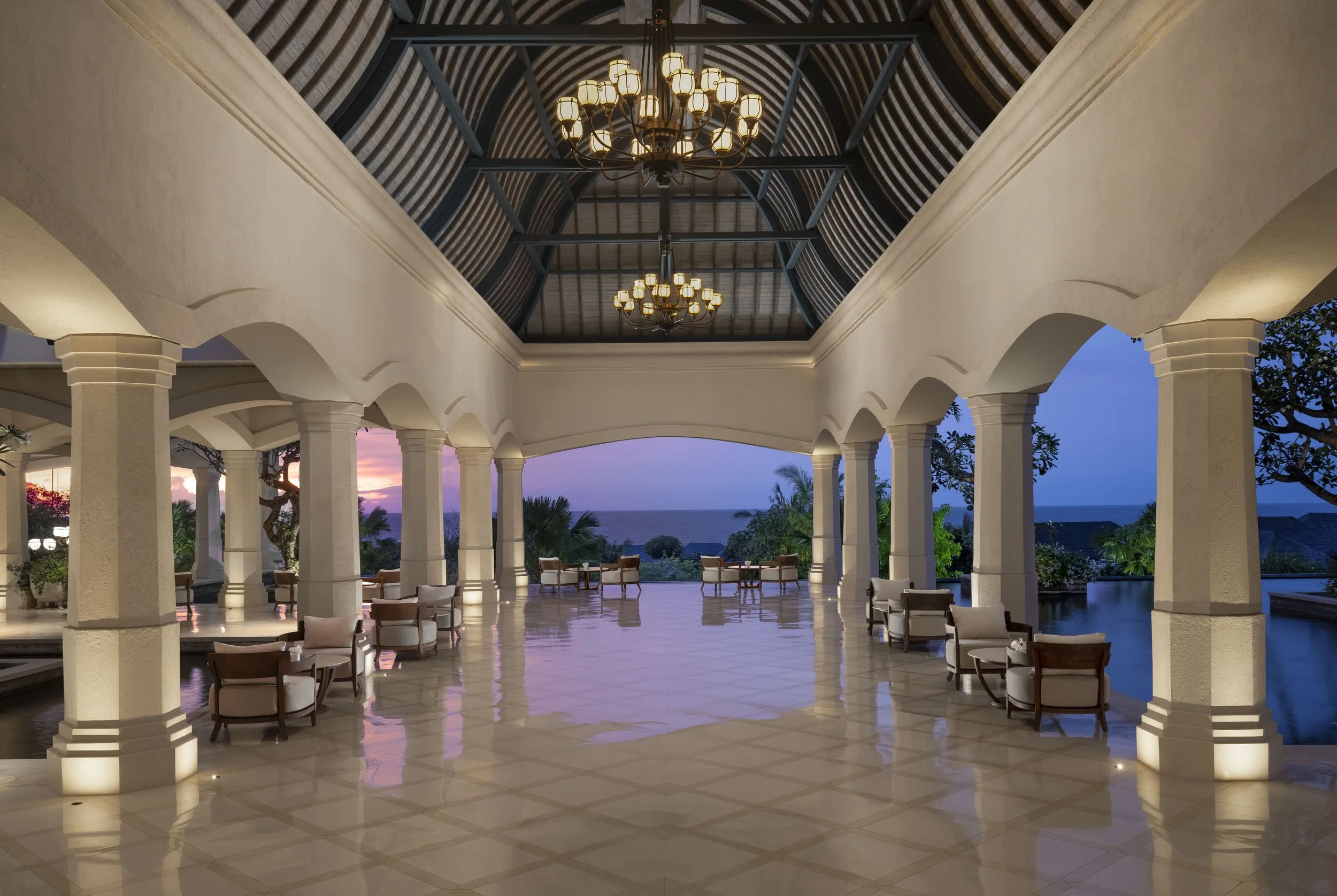 High_resolution_300dpi-Jumeirah Bali - Entrance Ocean View.jpg