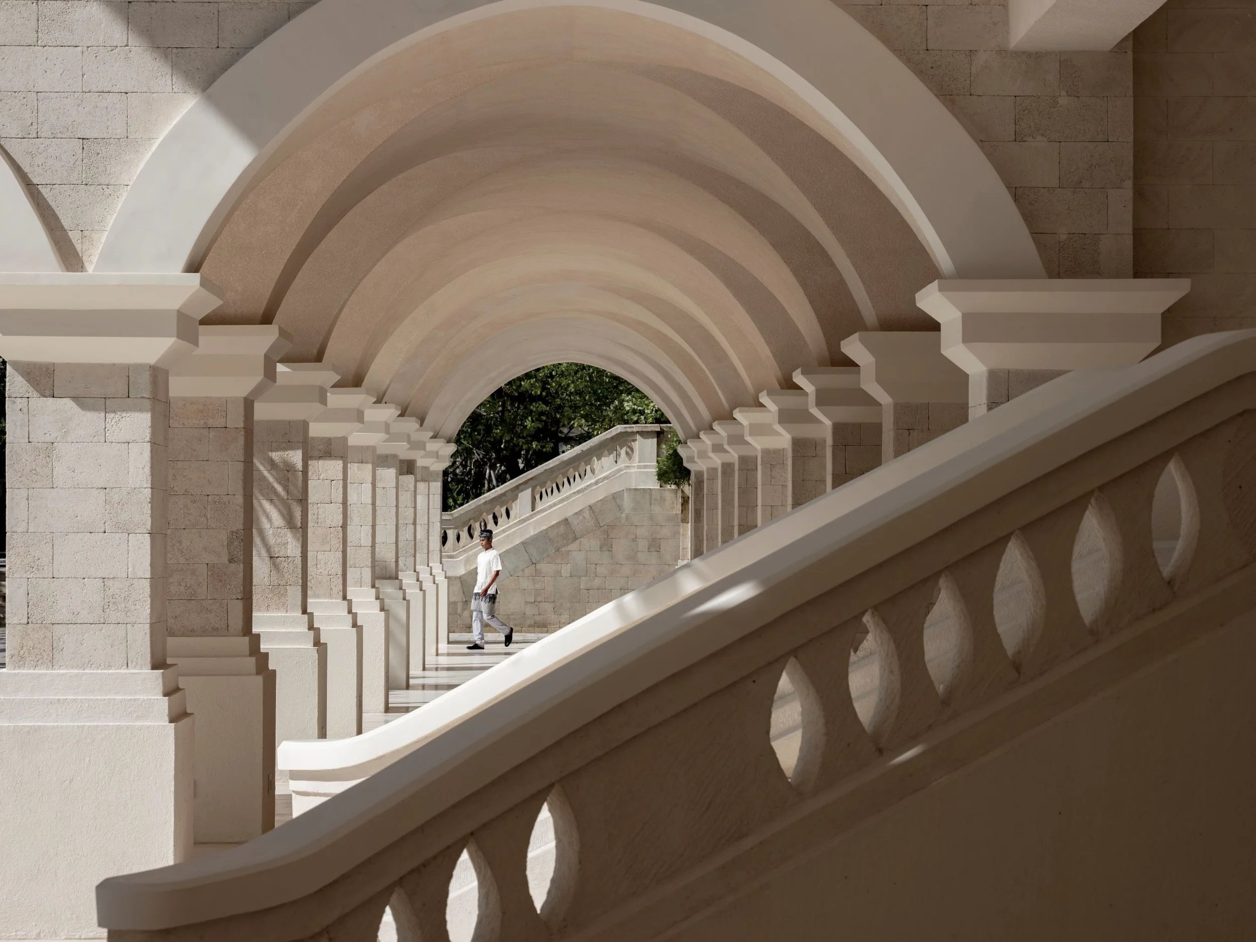 Jumeirah Bali - Staircase.jpg