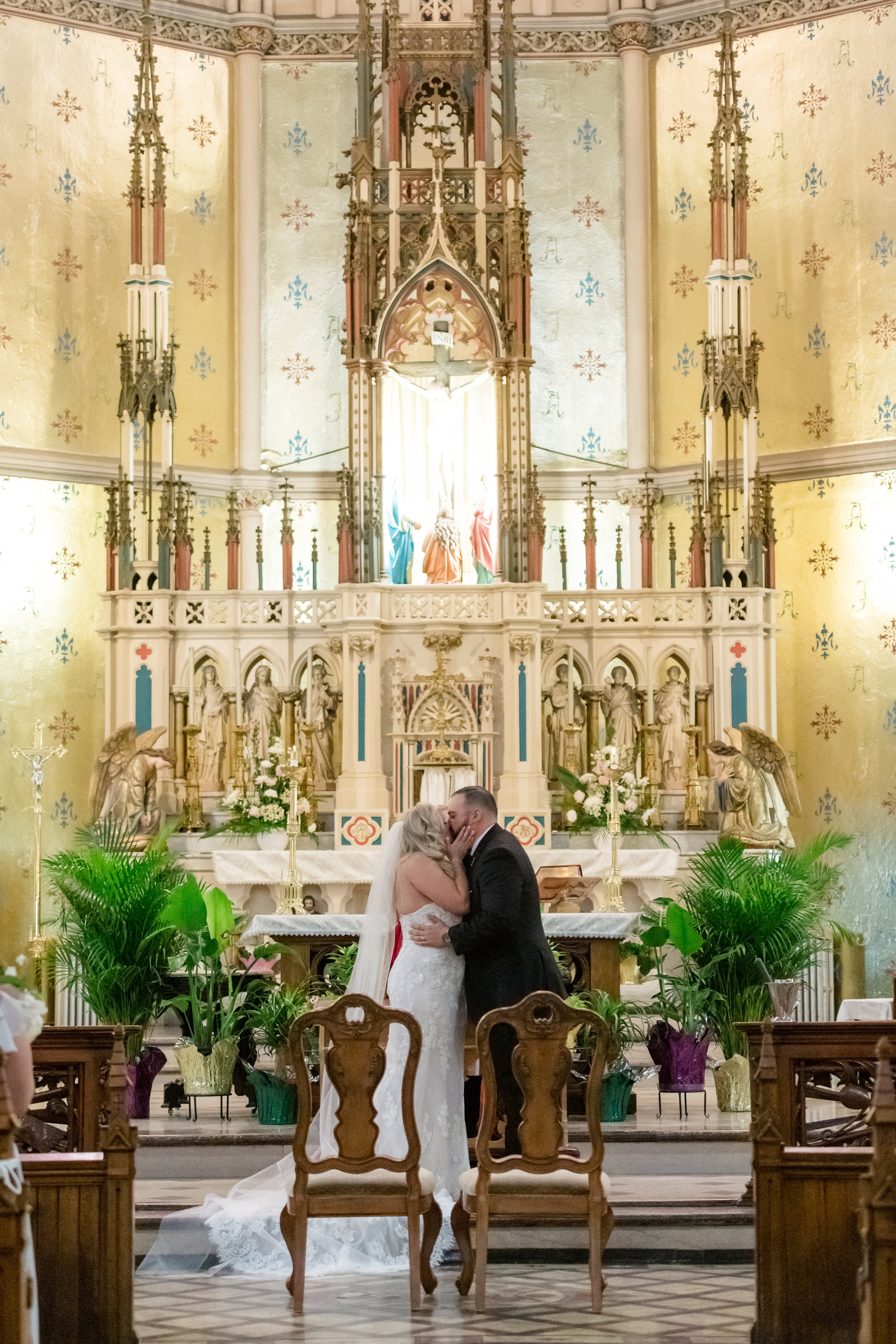 sweetest-heart-of-mary-detroit-wedding-photo-116.jpg