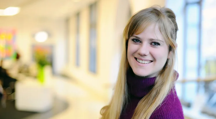 Zoe Ingenhagg3_bio_photo.jpg
