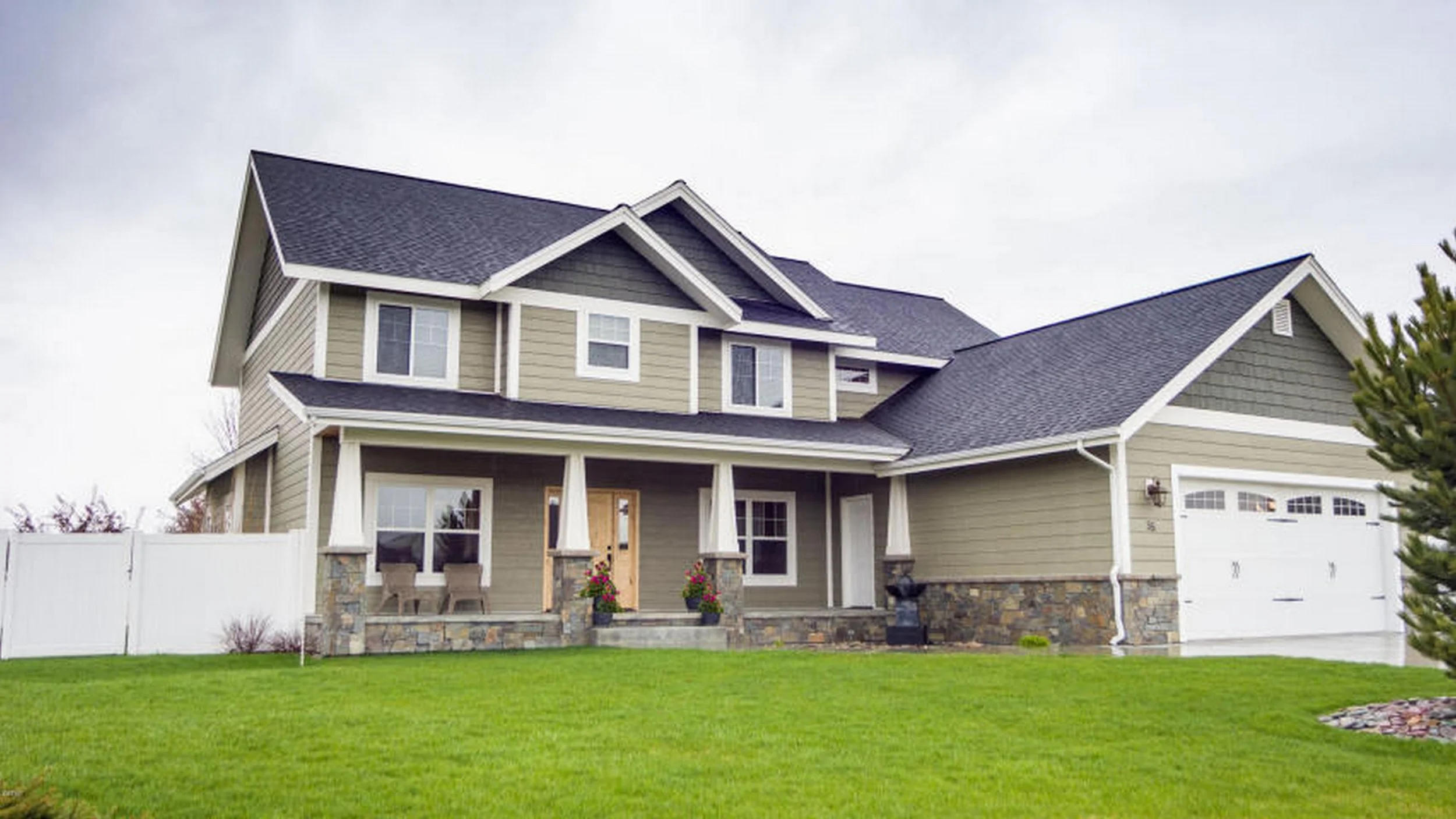 Offered at $614,000