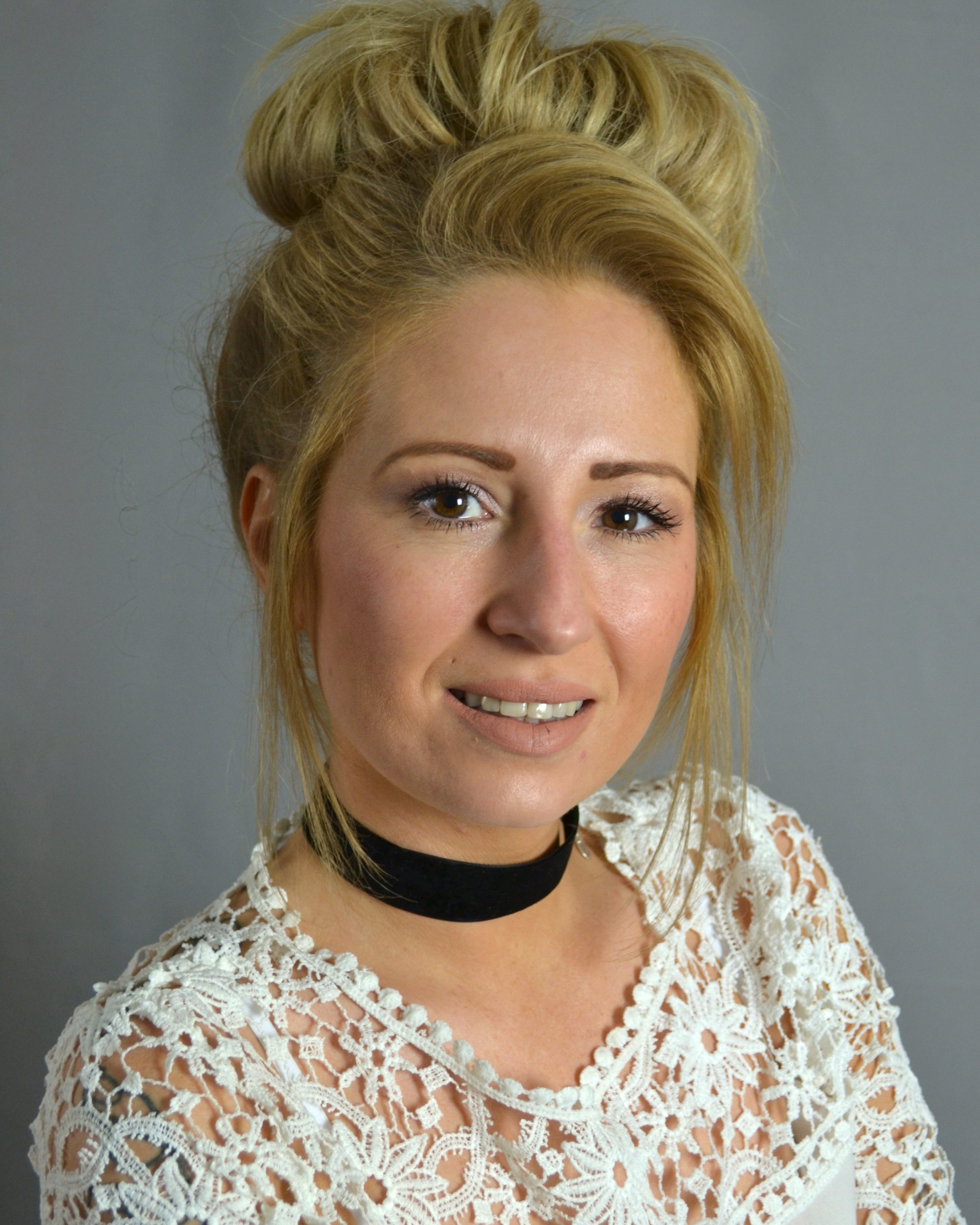 Jeni Mulholland - Stark Talent Casting Agency Manchester Leeds Liverpool North West Extras Supporting Artists