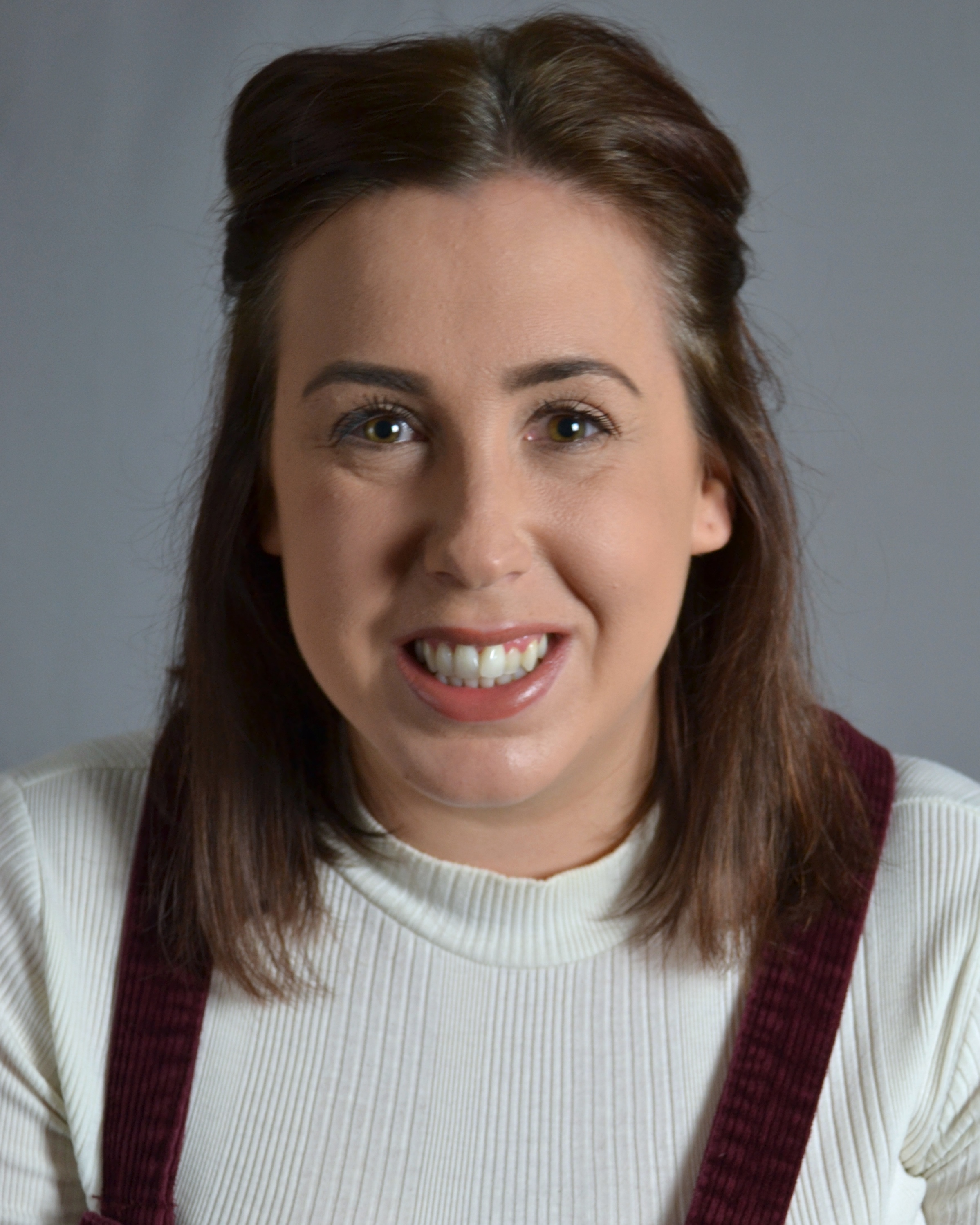 Sara Smith - Stark Talent Casting Agency Manchester Leeds Liverpool North West Extras Supporting Artists