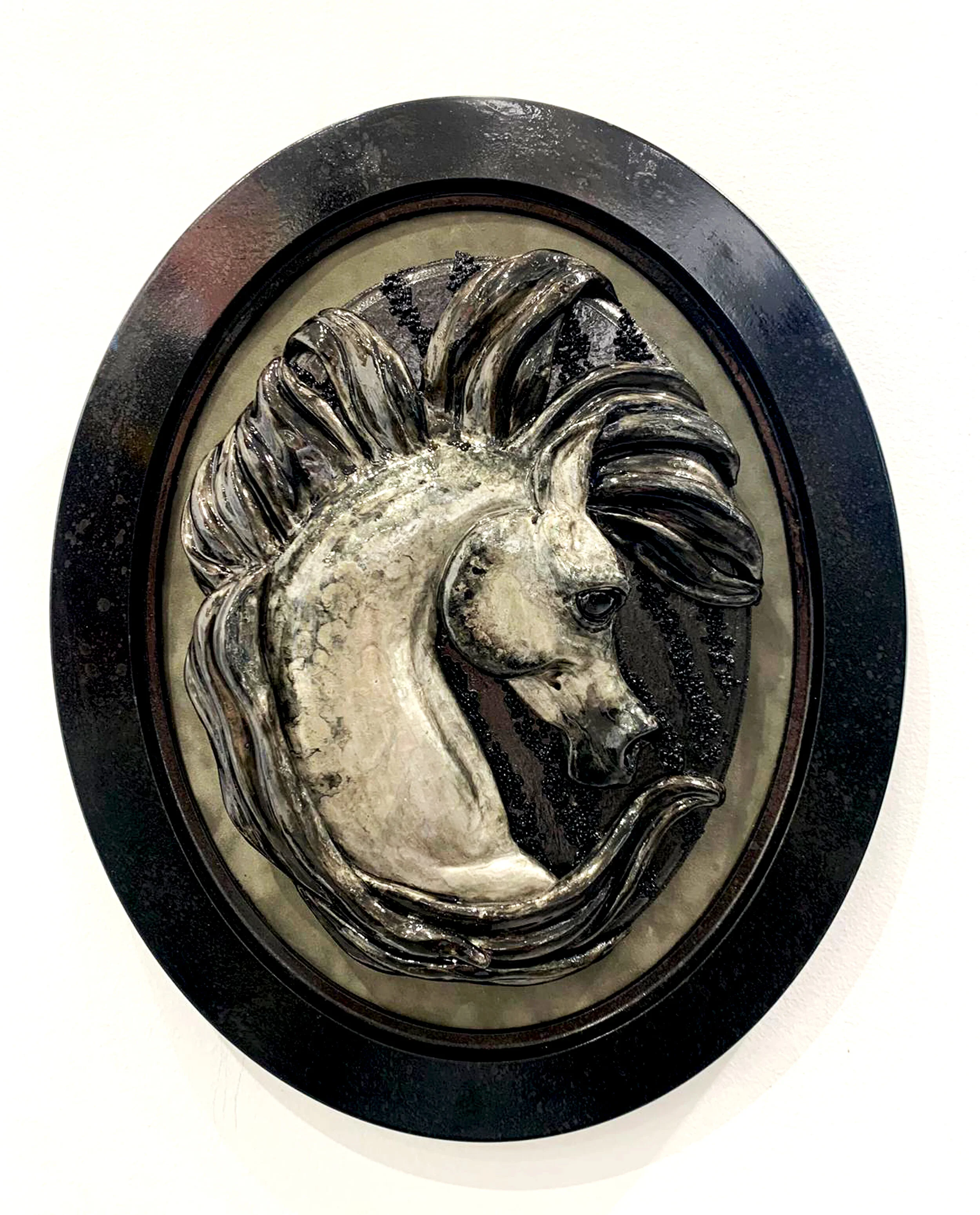 grey-circle-horse-lisa-herr-art.jpg