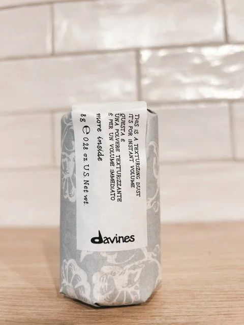 Davines This is a Texturizing Dust