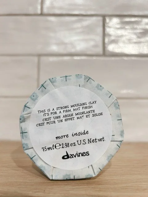 Davines This is a Strong Moulding Clay