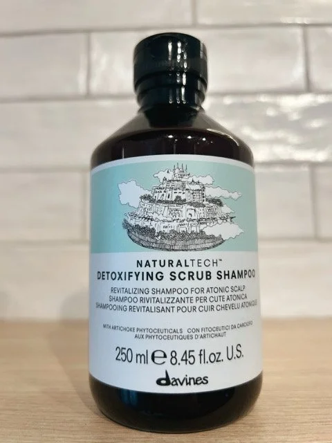 NaturalTech Detoxifying Scrub Shampoo