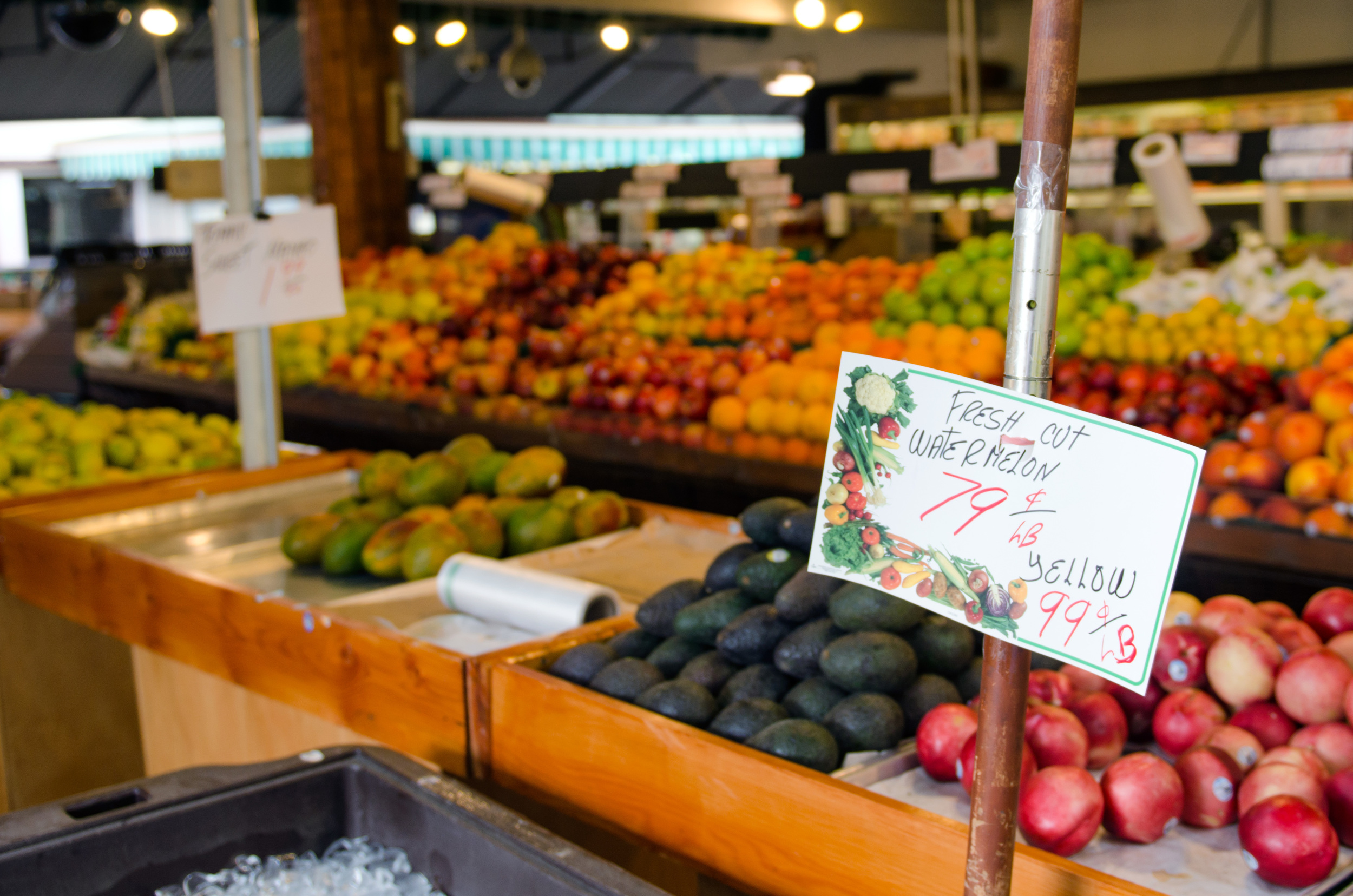 Farmer's-Market-Fruits-Exposed_DSC2912.jpg