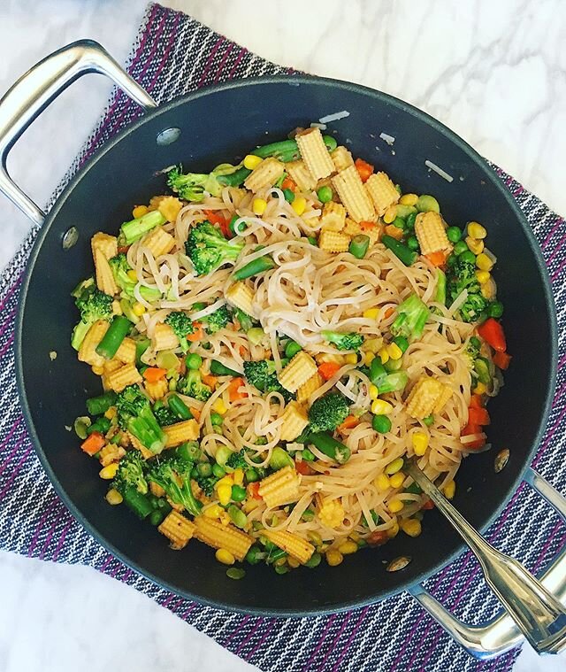 #wfpb veggies and noodles with peanut sauce. I just joined the @forksoverknives meal planner service. I get shopping lists and recipes for breakfast, lunch and dinner emailed to me weekly. I did the free trial and the food was so yummy. It&rsquo;s ha