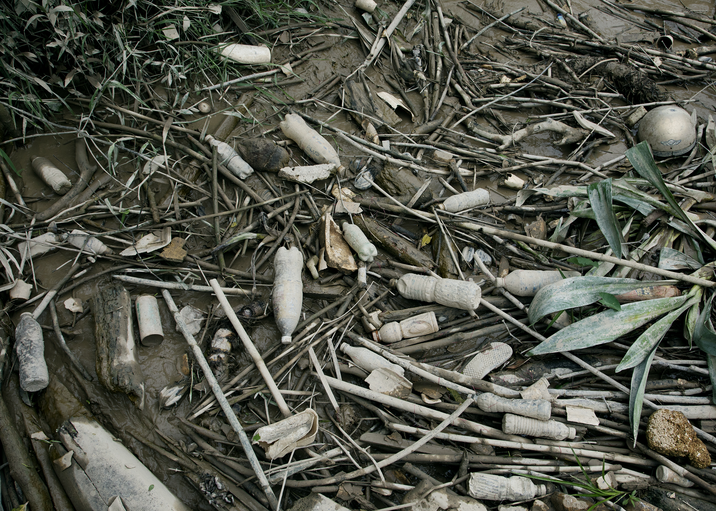 Low Tide Trash, Selangor River, 2017