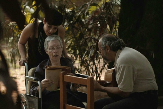 El Tiempo Nublado (Cloudy Times) , Arami Ullón (2014)