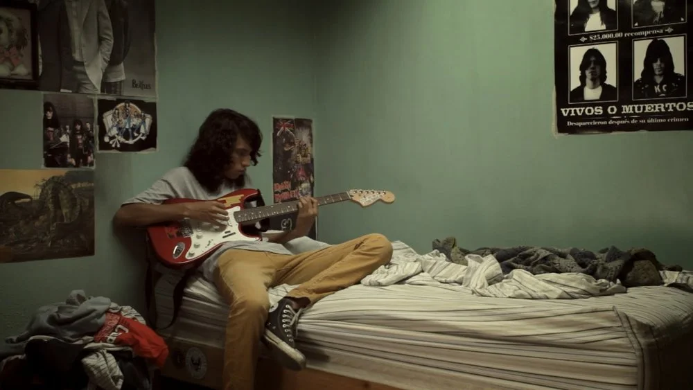 Somos Mari Pepa , Samuel Kishi Leopo (2013)