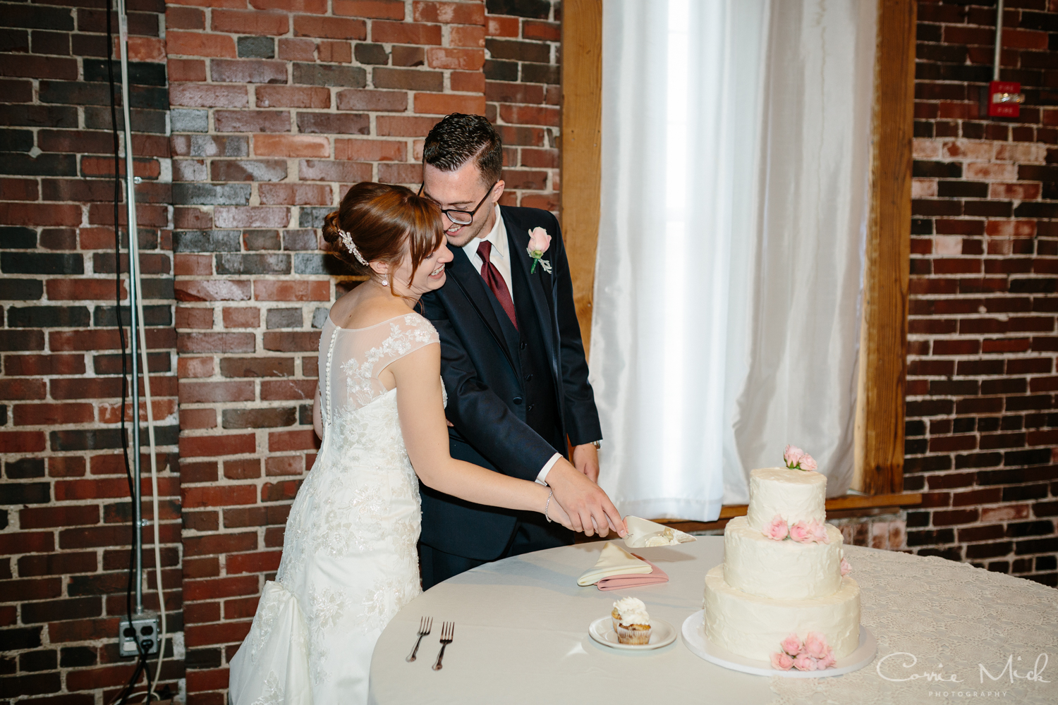 Elegant, Top of the Market Ohio Wedding - Corrie Mick Photography - Portland, Oregon Photographer-208.jpg