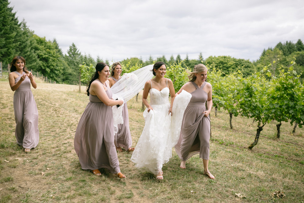 Youngberg Hill Vineyard Wedding in Wine Country Oregon - Corrie Mick Photography-34.jpg