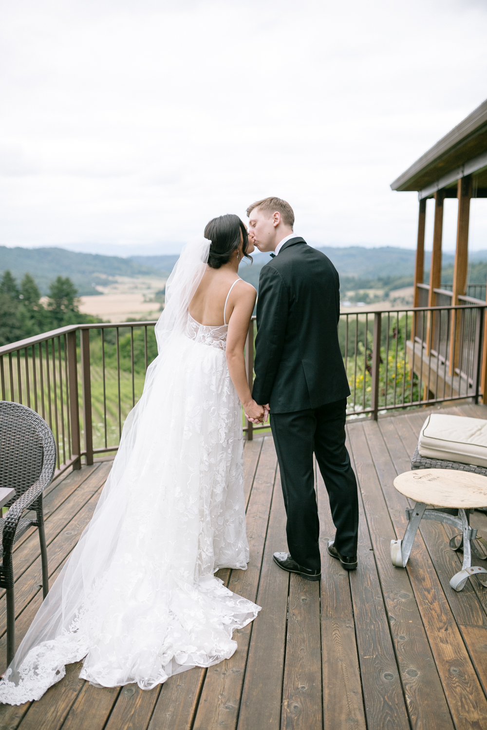 Youngberg Hill Vineyard Wedding in Wine Country Oregon - Corrie Mick Photography-174.jpg