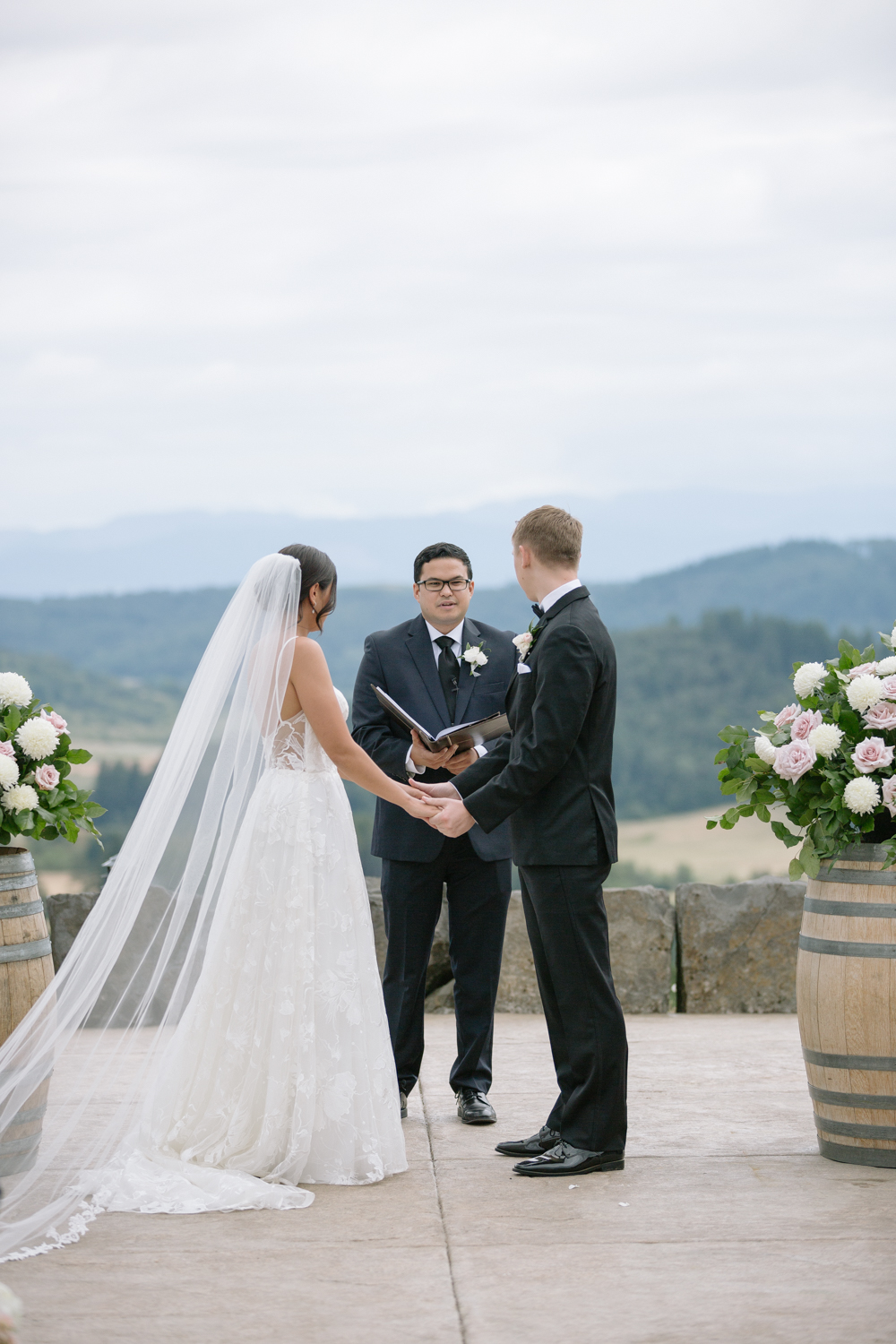 Youngberg Hill Vineyard Wedding in Wine Country Oregon - Corrie Mick Photography-275.jpg