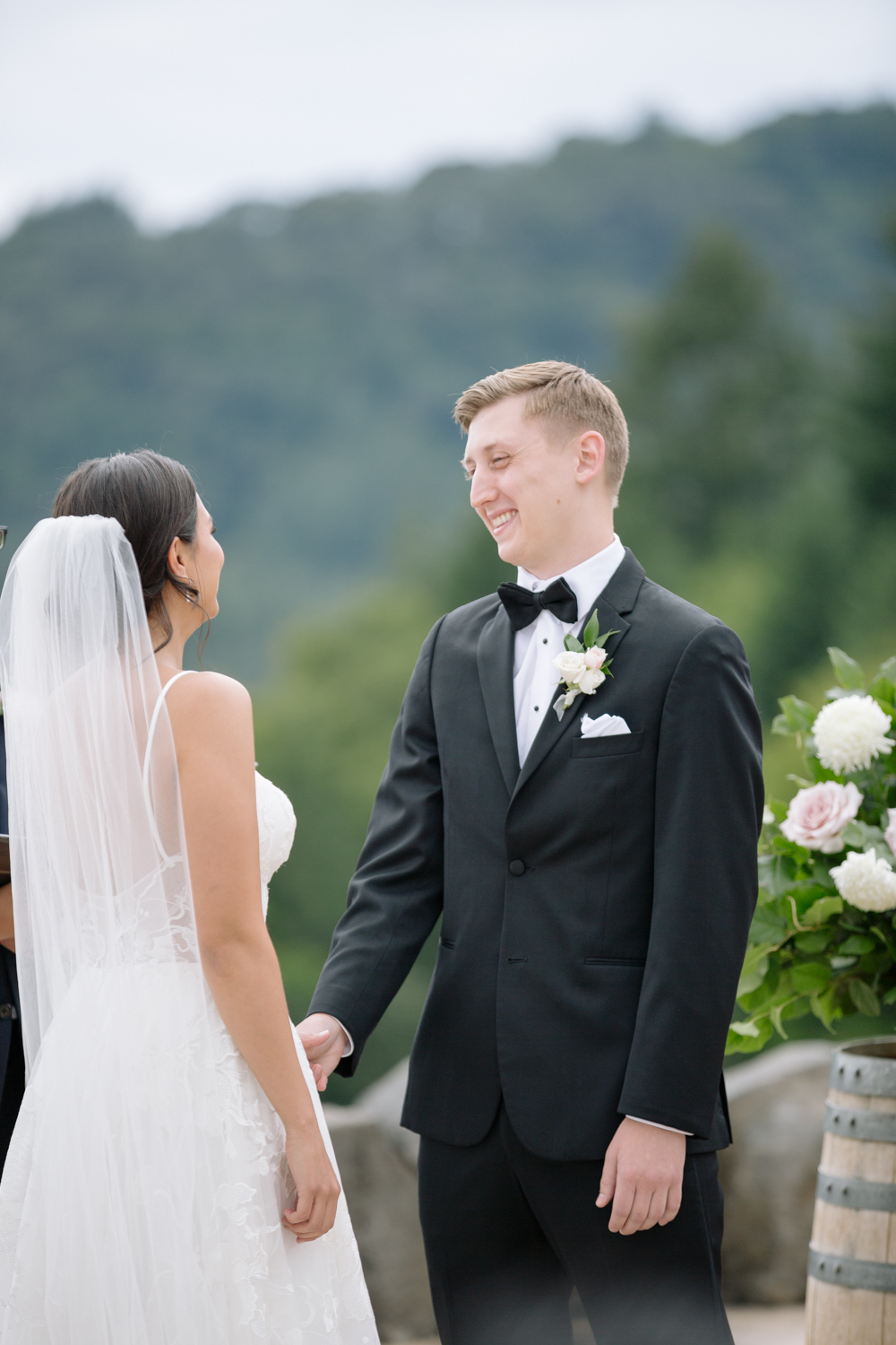 Youngberg Hill Vineyard Wedding in Wine Country Oregon - Corrie Mick Photography-291.jpg