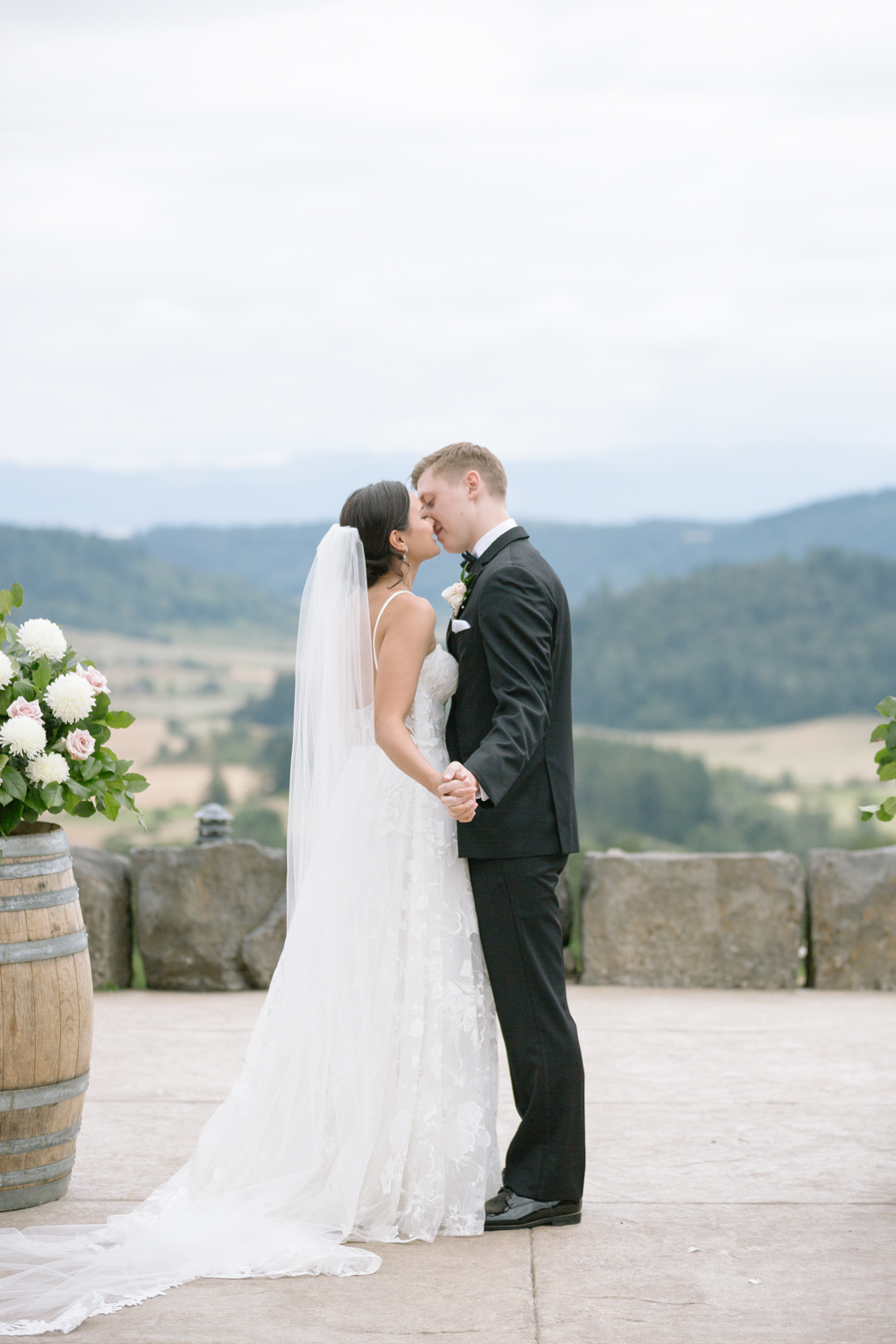 Youngberg Hill Vineyard Wedding in Wine Country Oregon - Corrie Mick Photography-325.jpg