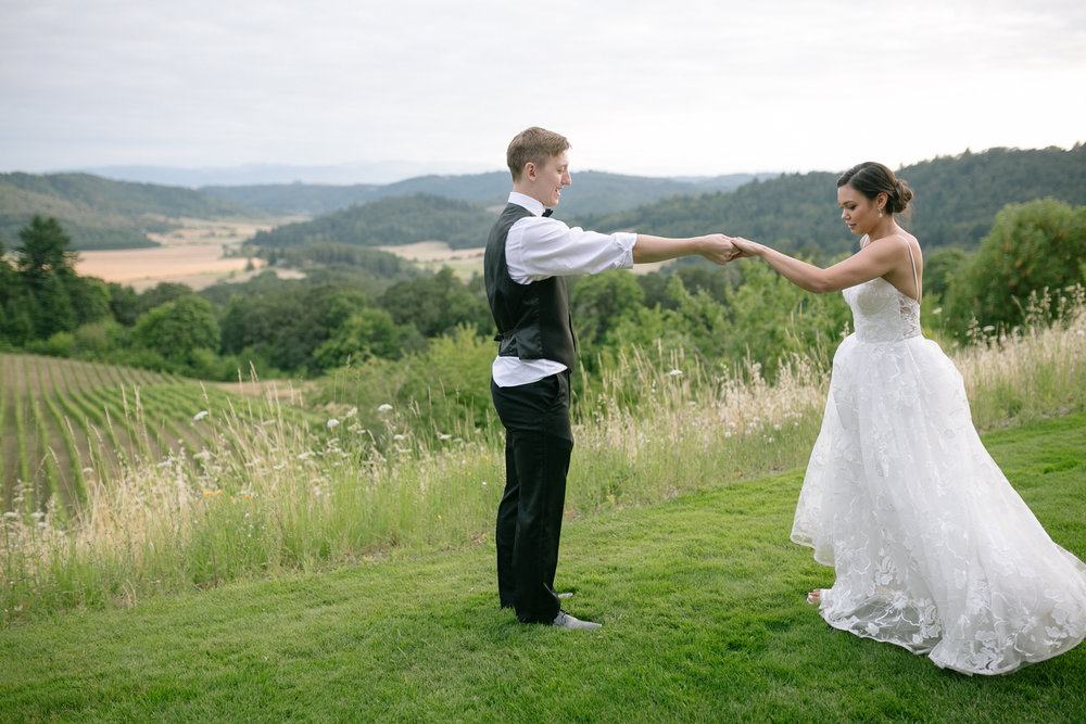 Youngberg Hill Vineyard Wedding in Wine Country Oregon - Corrie Mick Photography-202.jpg