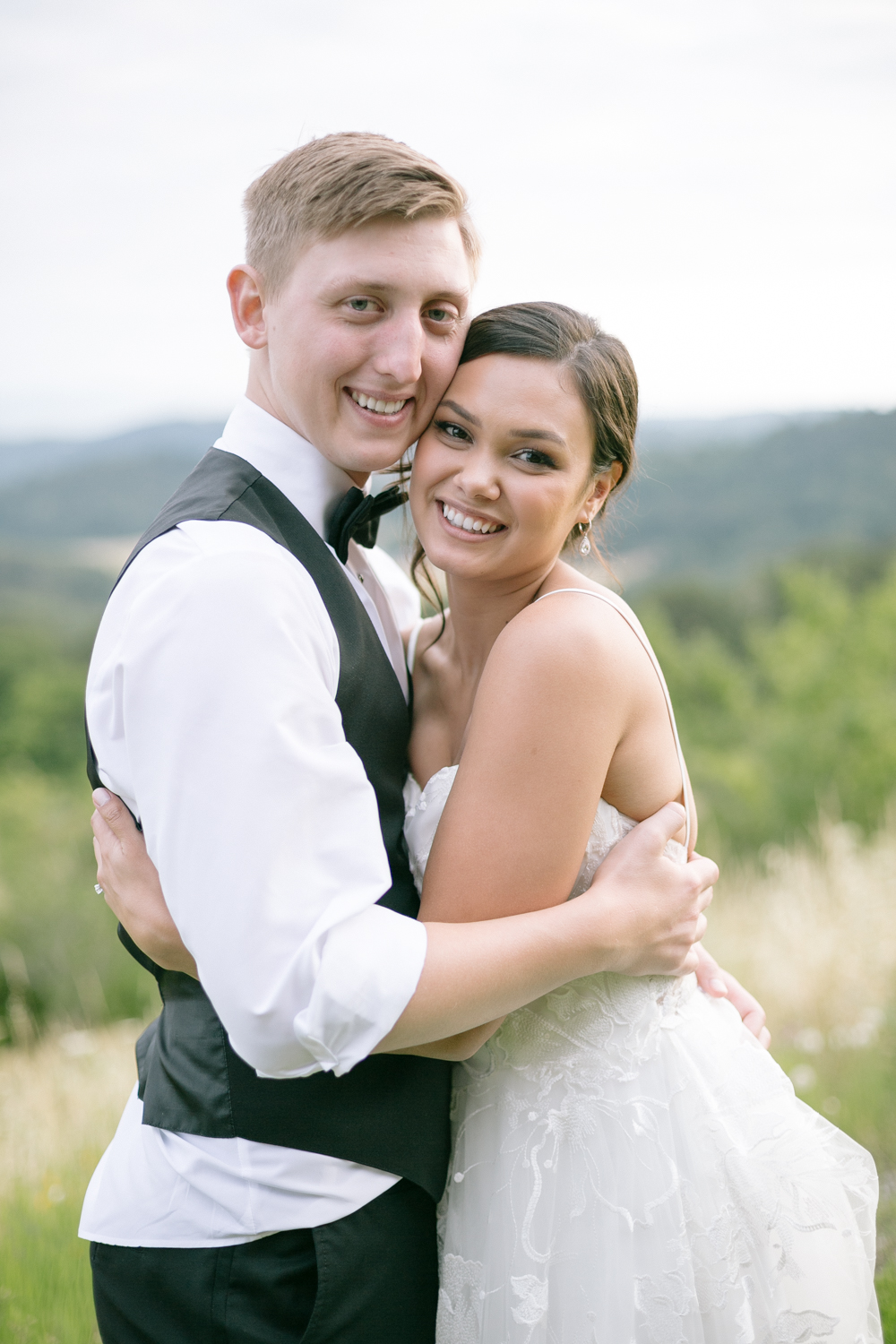 Youngberg Hill Vineyard Wedding in Wine Country Oregon - Corrie Mick Photography-222.jpg