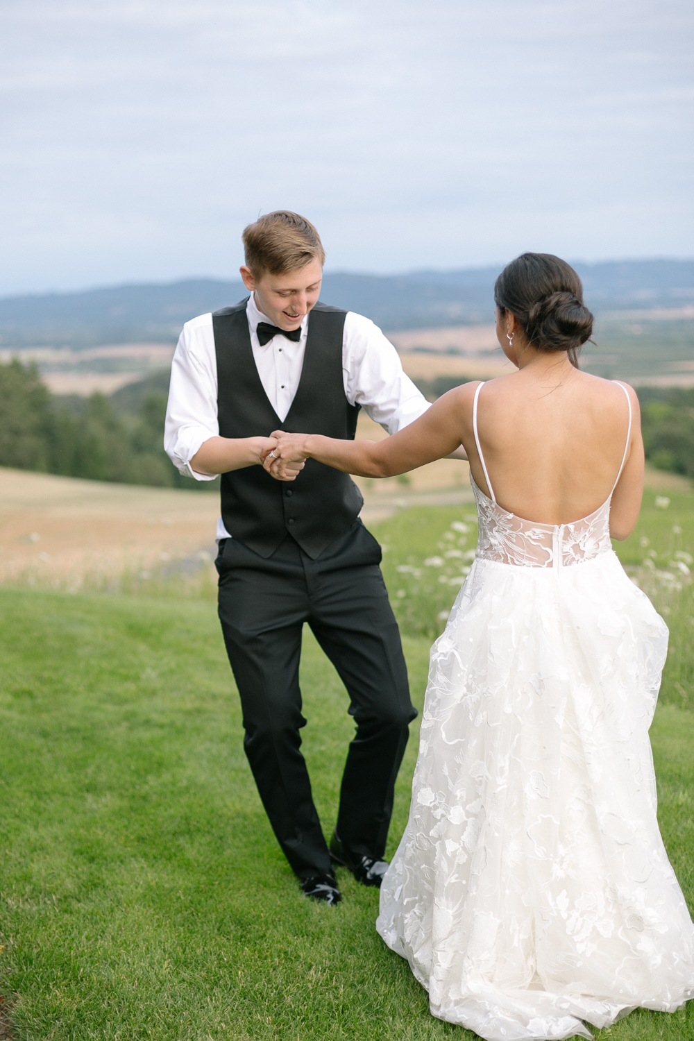 Youngberg Hill Vineyard Wedding in Wine Country Oregon - Corrie Mick Photography-228.jpg